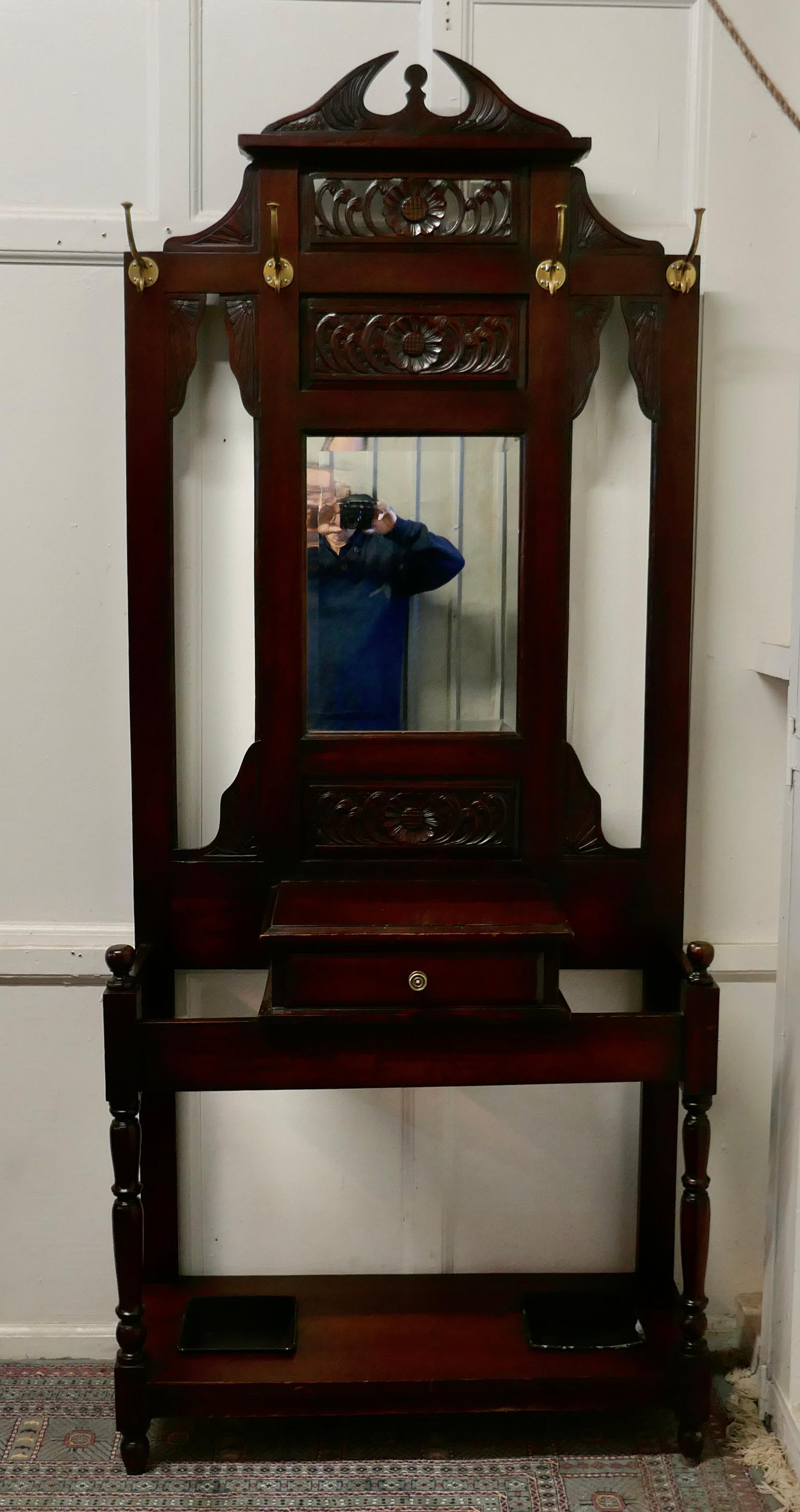 Victorian Mahogany Hall Stand  For Sale 1