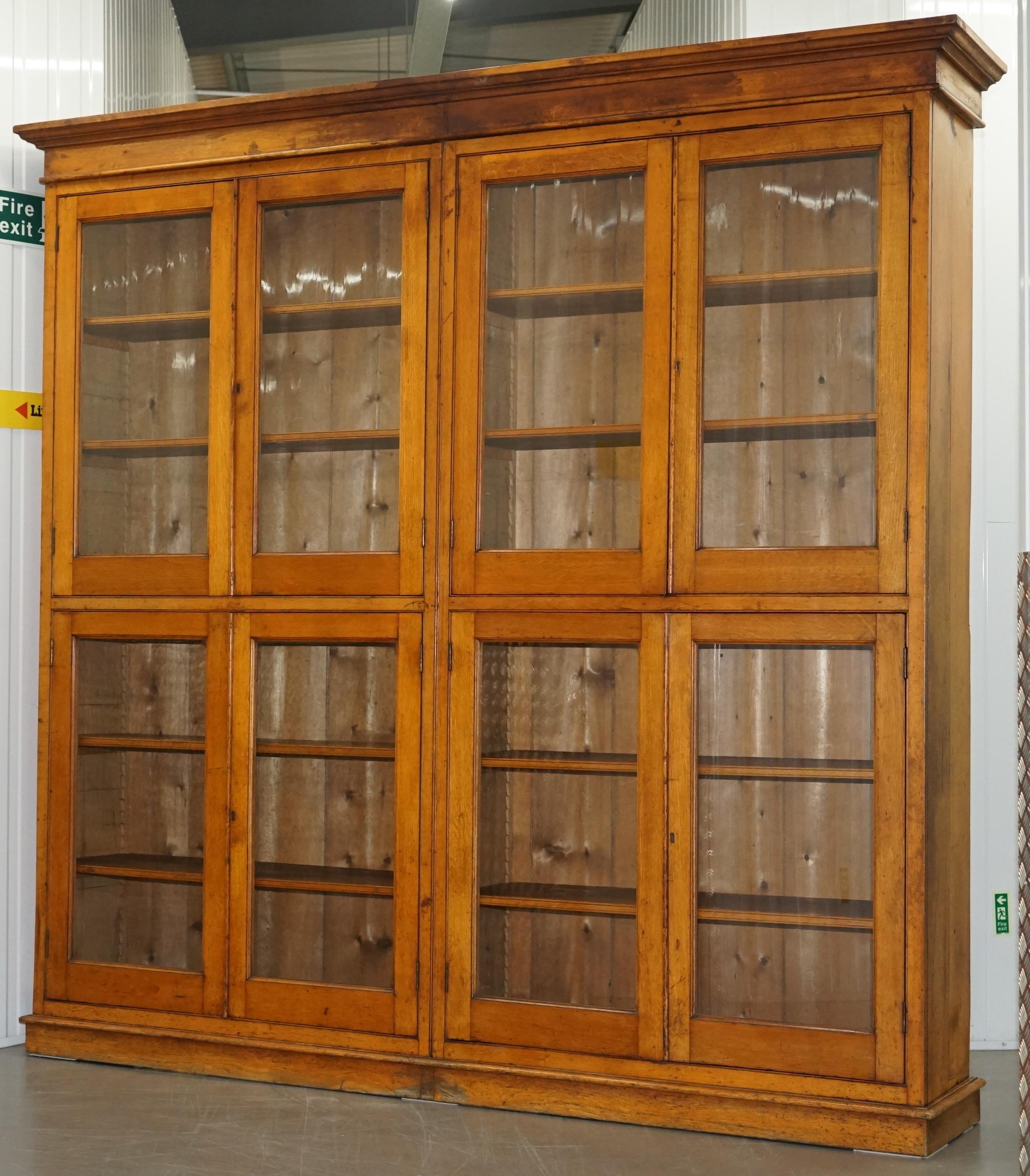 Viktorianisches Mahagoni & Eiche Bibliothek Bücherregal Schrank Verstellbare Regale Glastüren (Englisch)