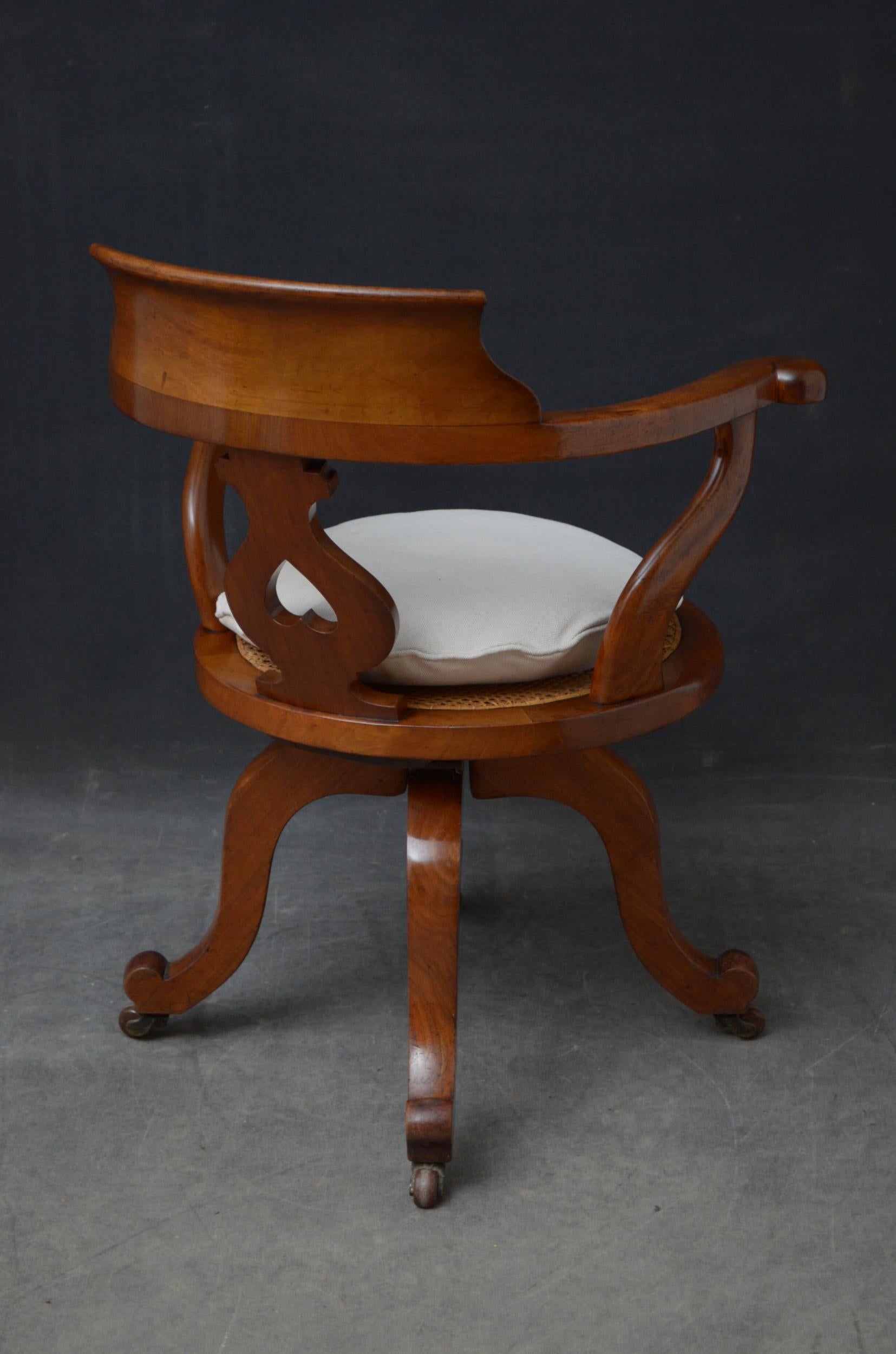 Victorian Mahogany Office Chair For Sale 6