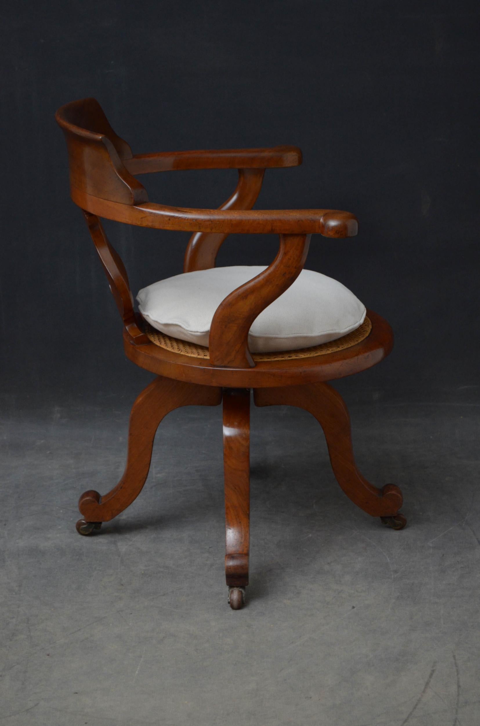 Victorian Mahogany Office Chair For Sale 7