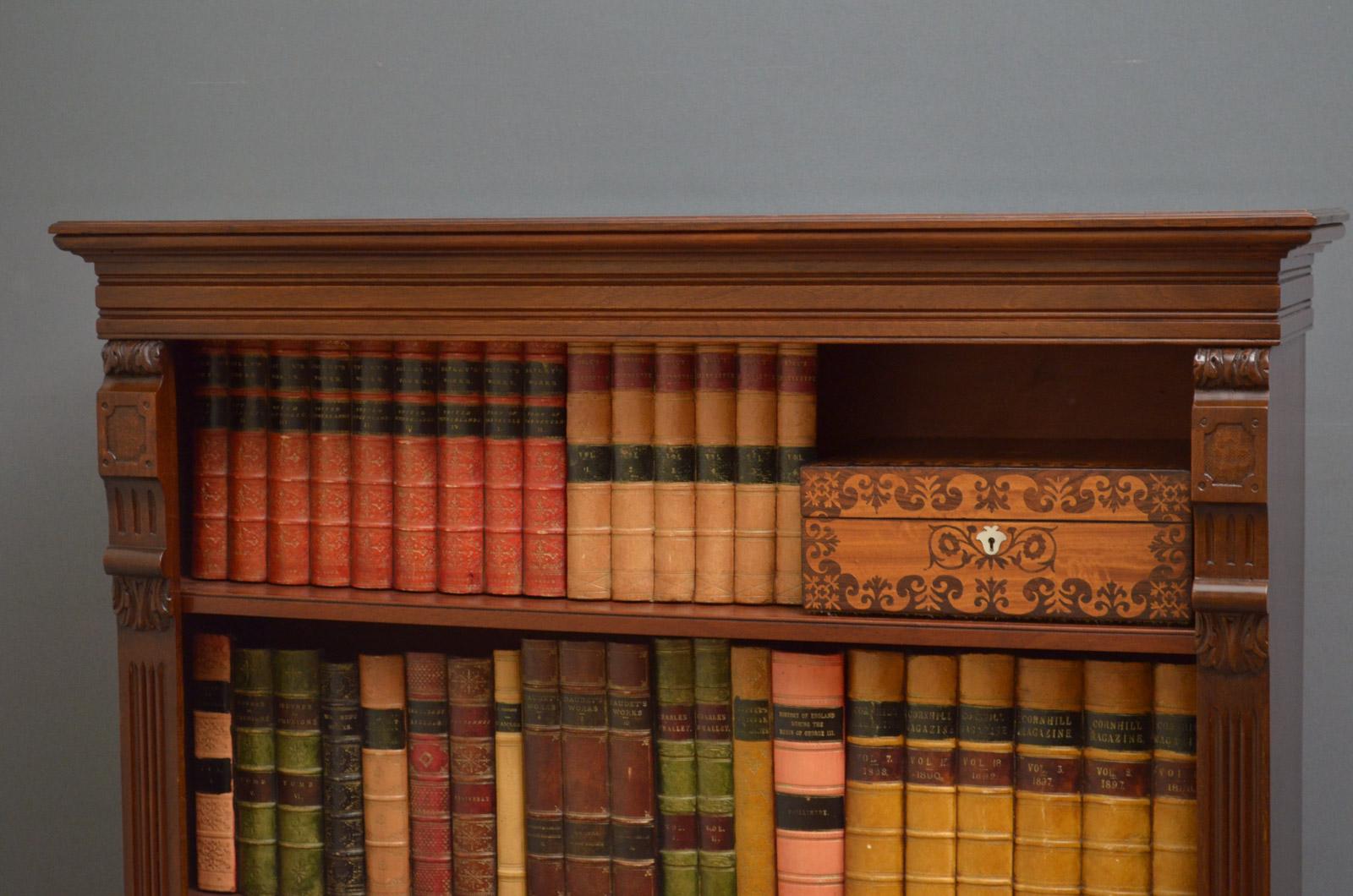 Victorian Mahogany Open Bookcase (Viktorianisch)