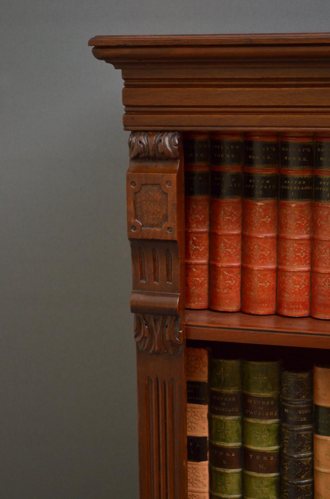 Victorian Mahogany Open Bookcase (Englisch)