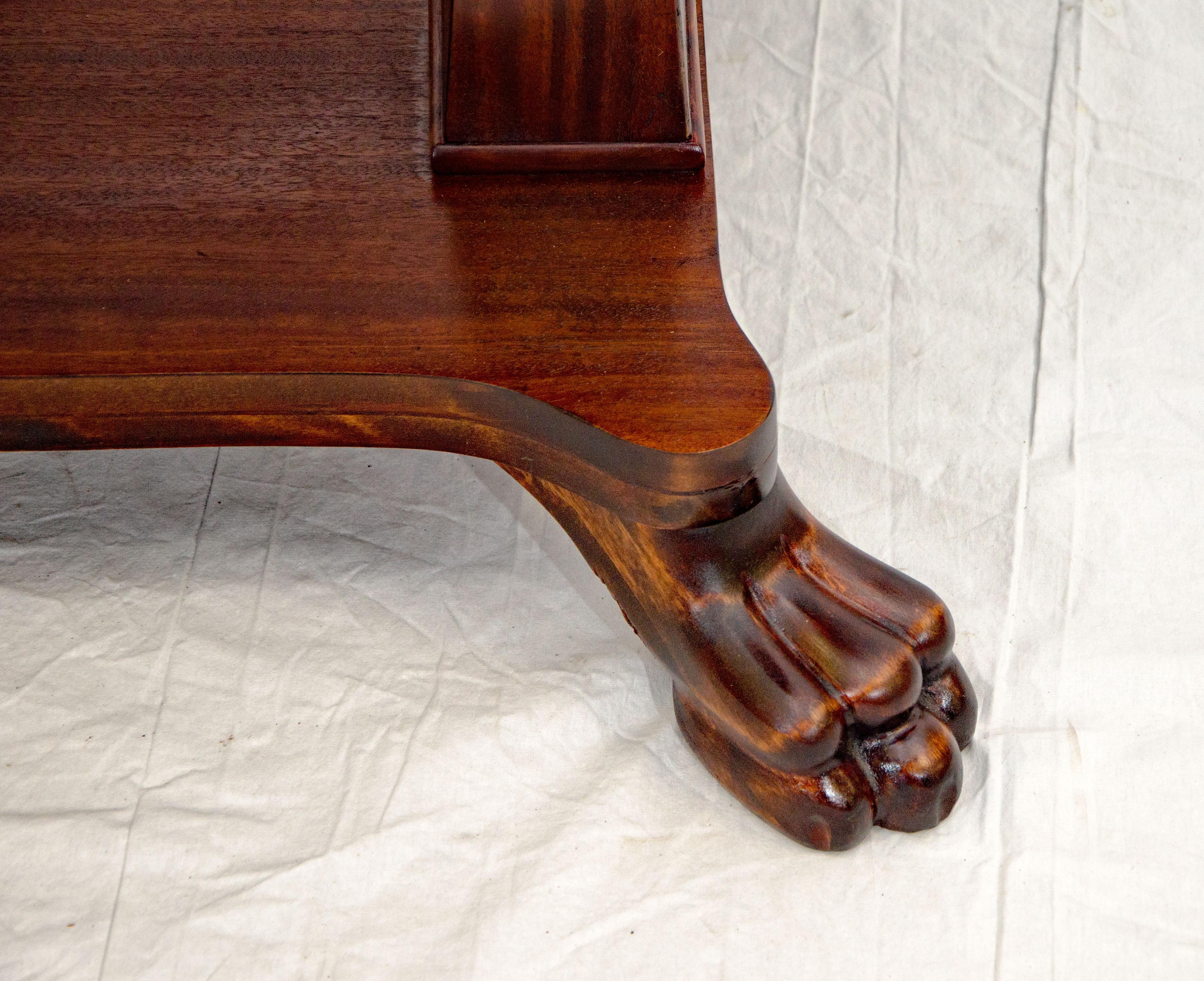 Victorian Mahogany Oval Library Table, Claw Feet For Sale 10