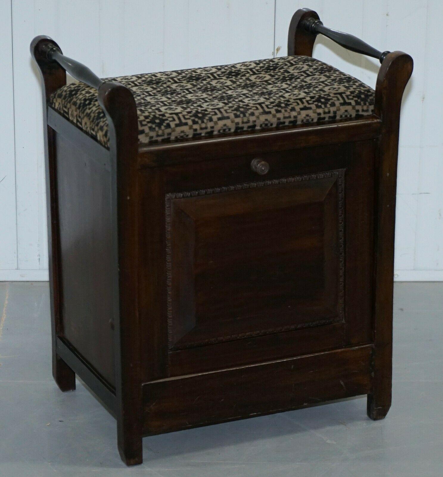 piano stool with storage