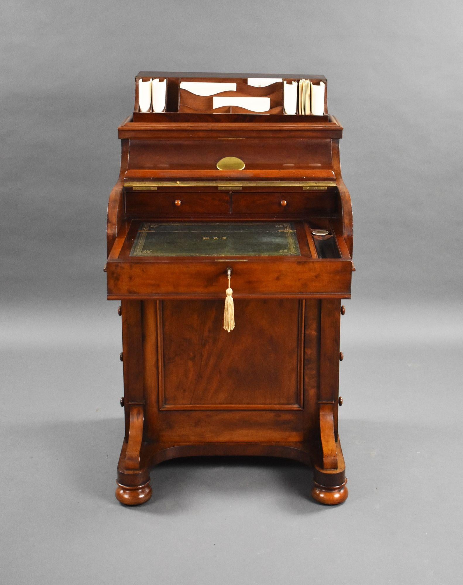 Victorian Mahogany Piano Top Pop Up Davenport In Good Condition In Chelmsford, Essex