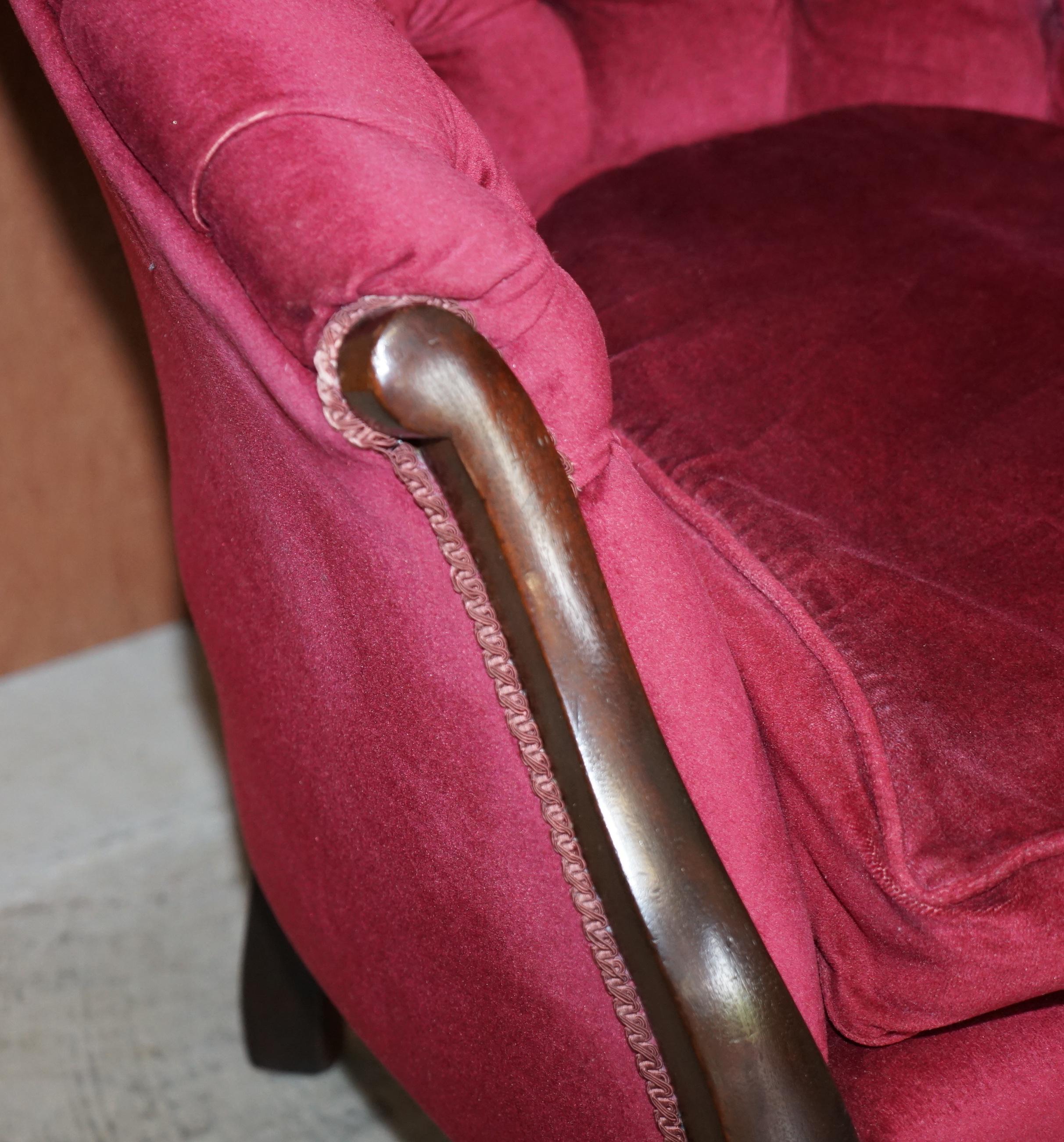 Ensemble de canapés et fauteuils victoriens Parlour Chesterfield en bois dur et velours rose en vente 6