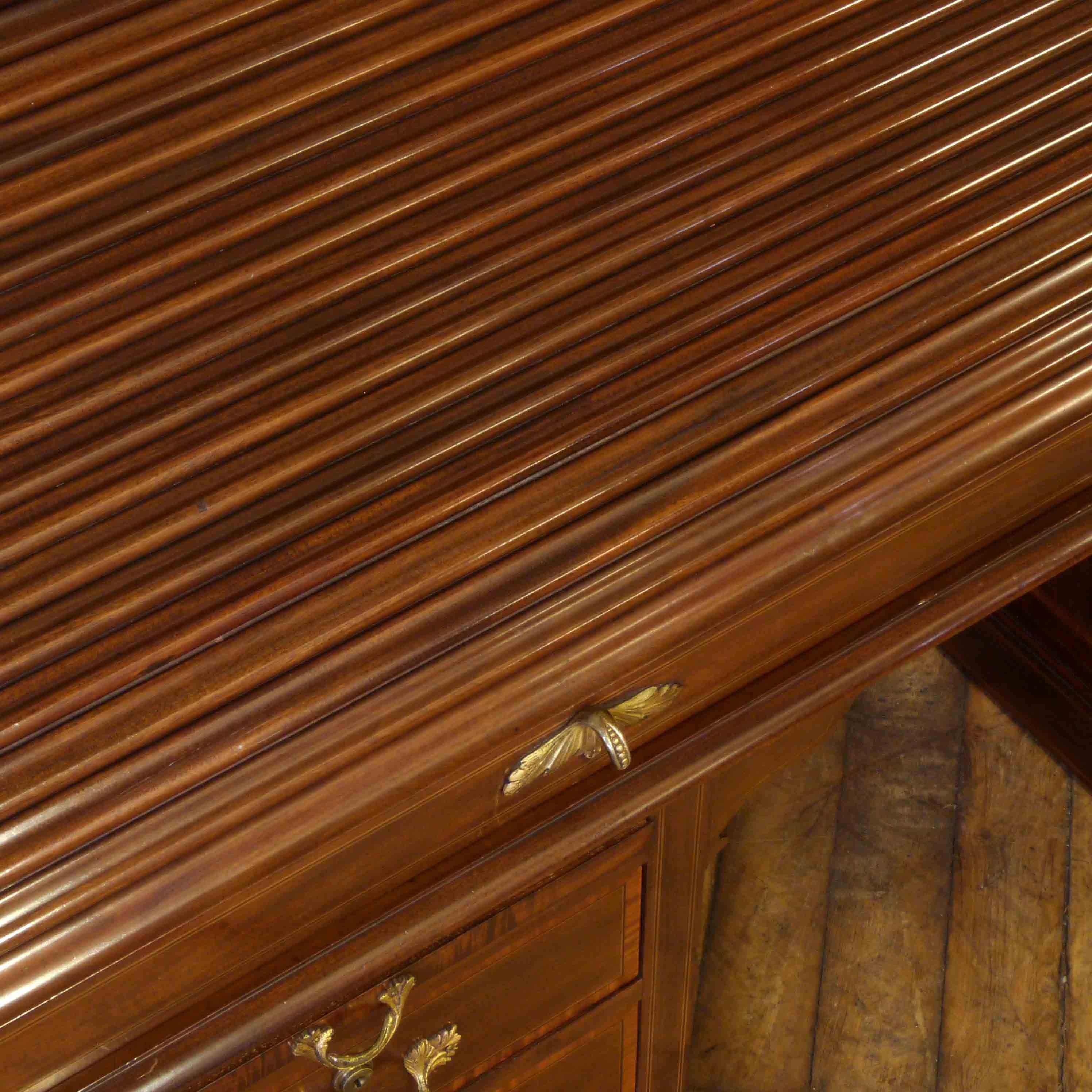 Victorian Mahogany Roll Top Desk 4
