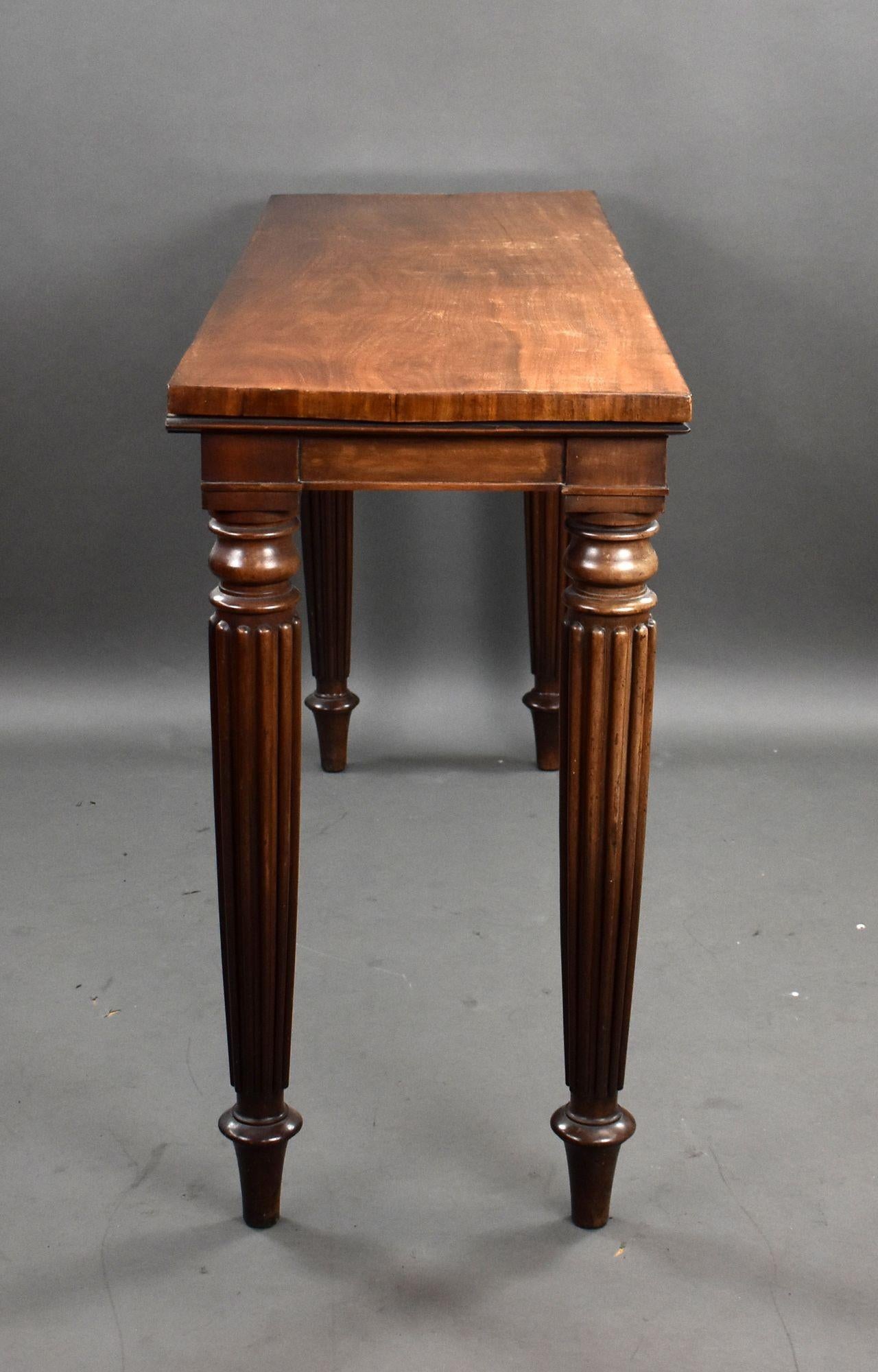 English Victorian Mahogany Server