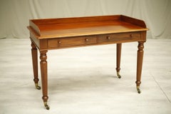 Table de service en acajou de style victorien