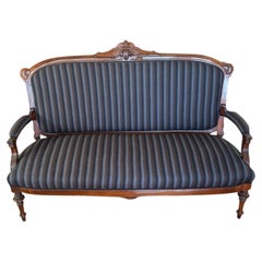 Victorian Mahogany Settee