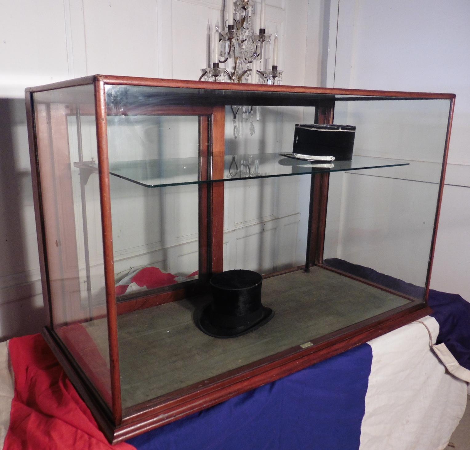 Glass Victorian Mahogany Shop Display Counter Top Cabinet     For Sale