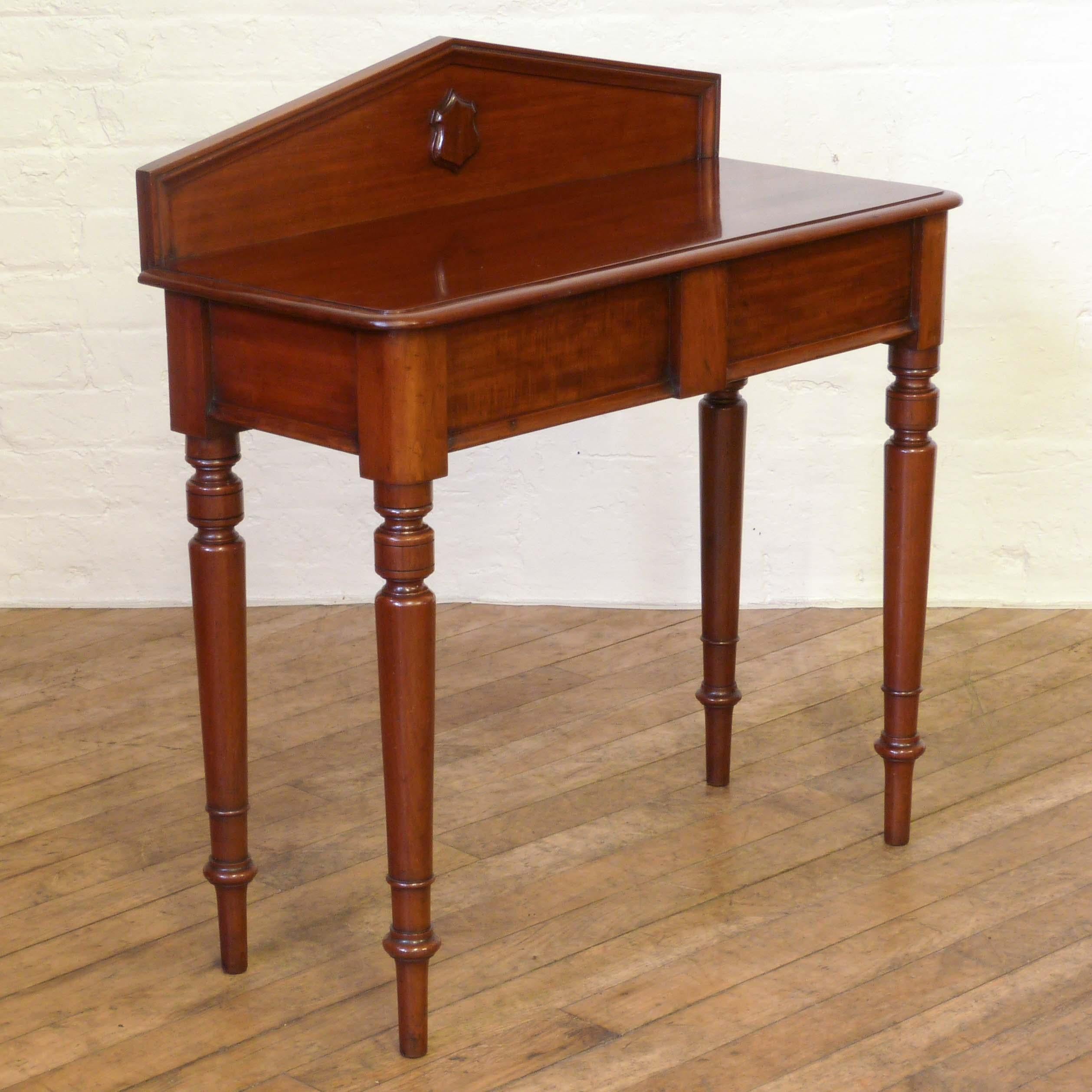 English Victorian Mahogany Side Table For Sale