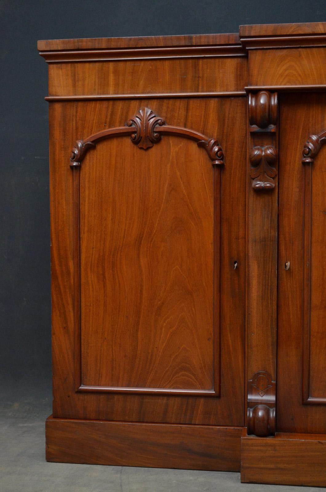 Victorian Mahogany Sideboard (Mahagoni)