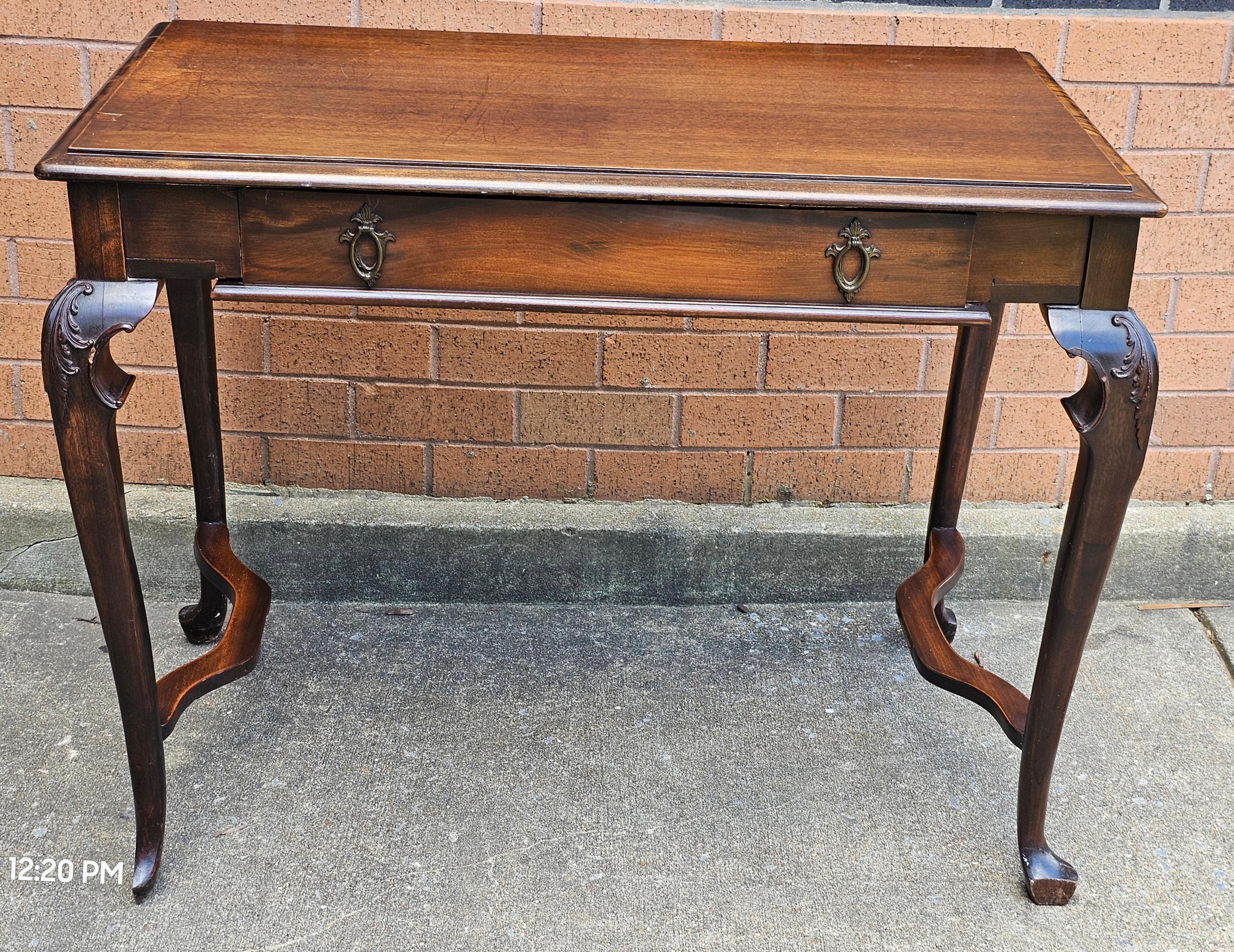 Victorian Mahogany Single Drawer Console Table In Good Condition For Sale In Germantown, MD
