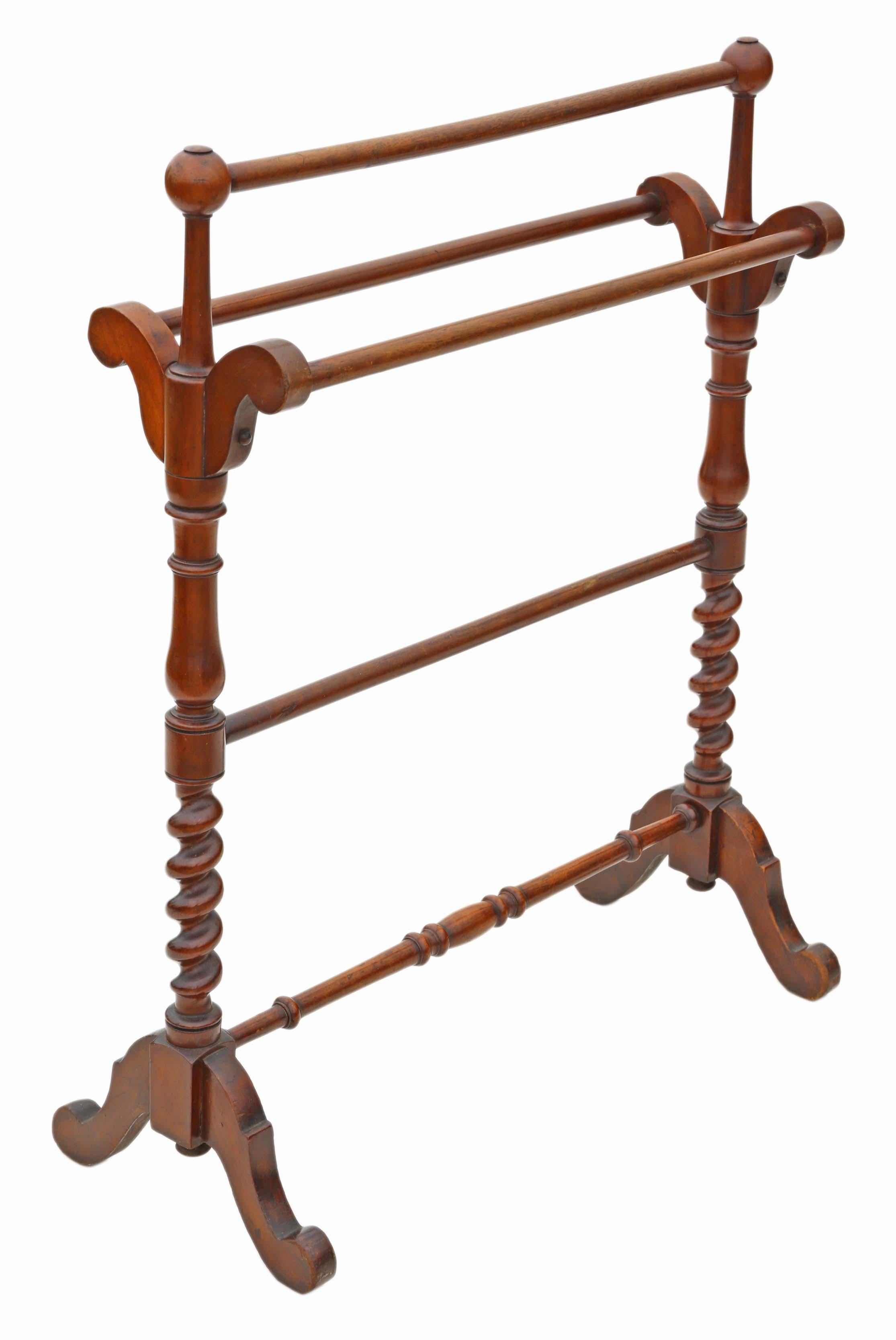 Antique quality Victorian circa 1880 mahogany towel rail stand.
This item is solid and strong, with no loose joints.
No woodworm.
Would look amazing in the right location!
Overall maximum dimensions:
71cm W x 33cm D x 89cm H.
In very good