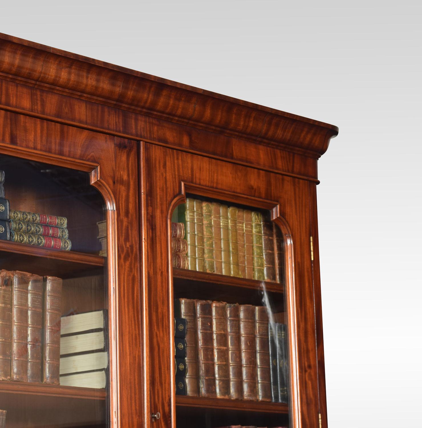 Victorian Mahogany Two-Door Bookcase For Sale 2