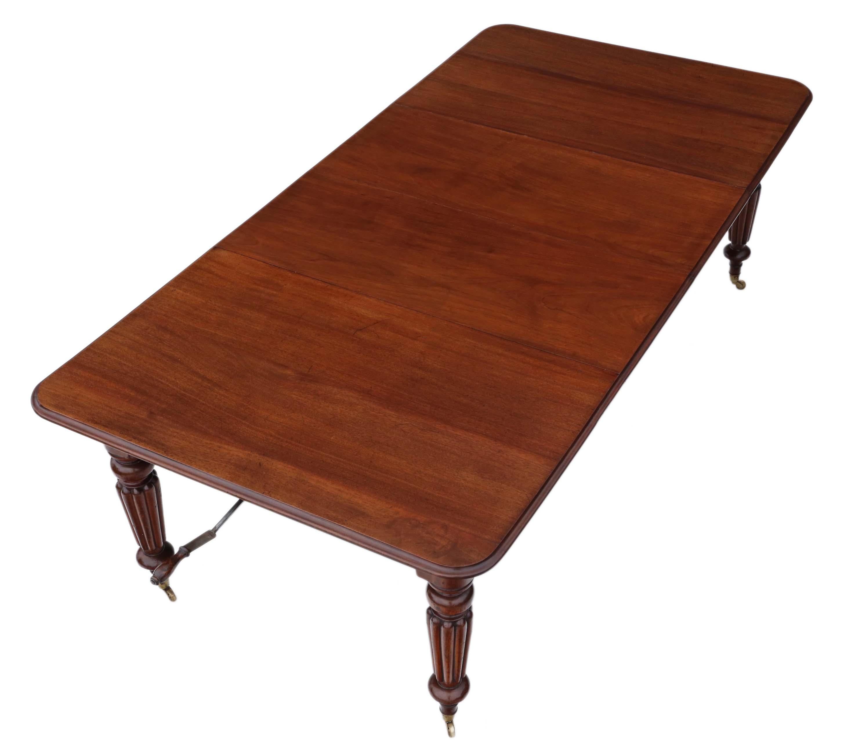 2 leaf Victorian windout extending dining table approximately 8' x 4' (see exact dimensions below) when extended.
A lovely table dating from circa 1830-50.
This is a quality (better than most) table, that is full of age, charm and character.
Rare