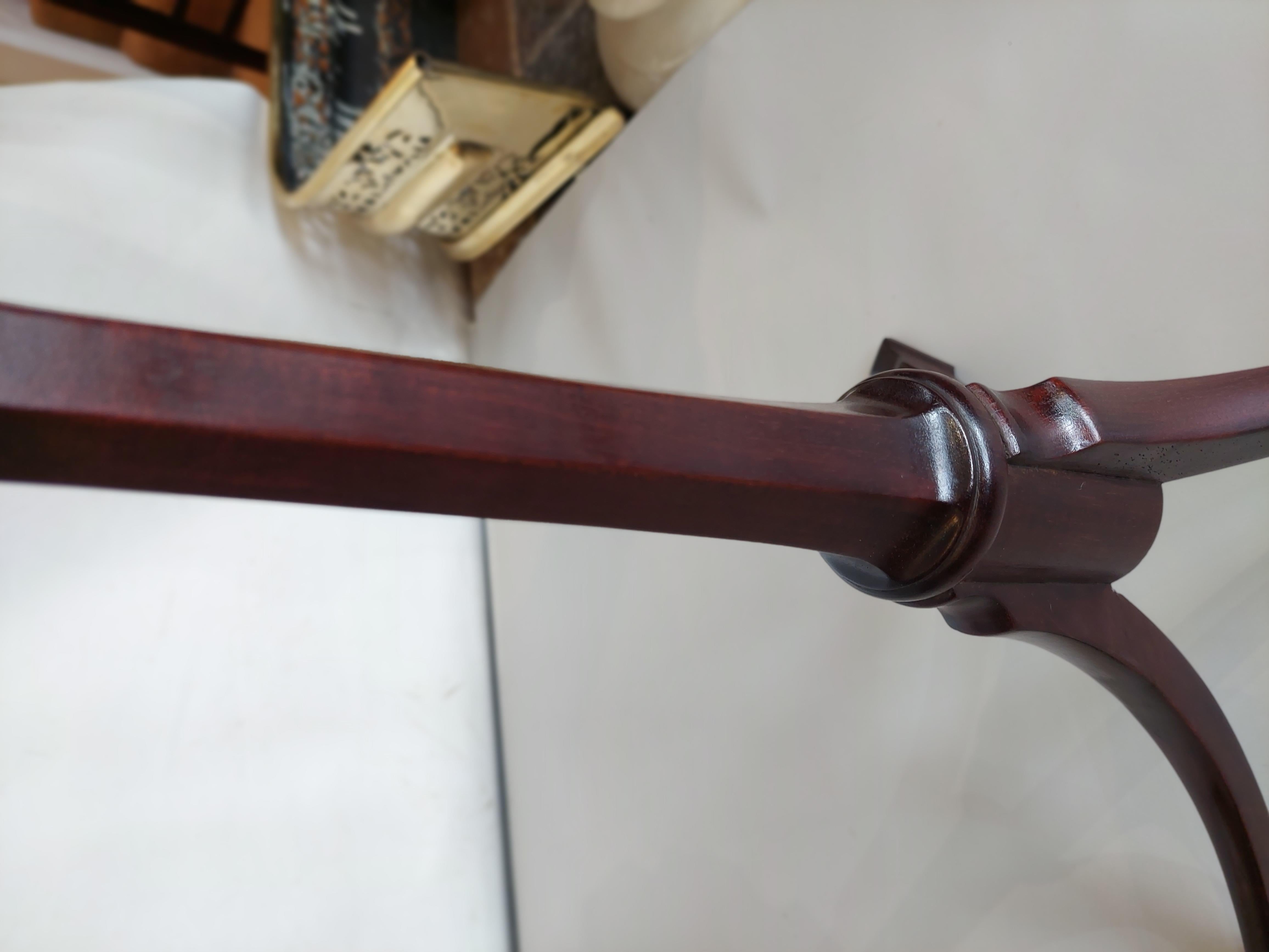 Mid-19th Century Victorian Mahogany Wine Table