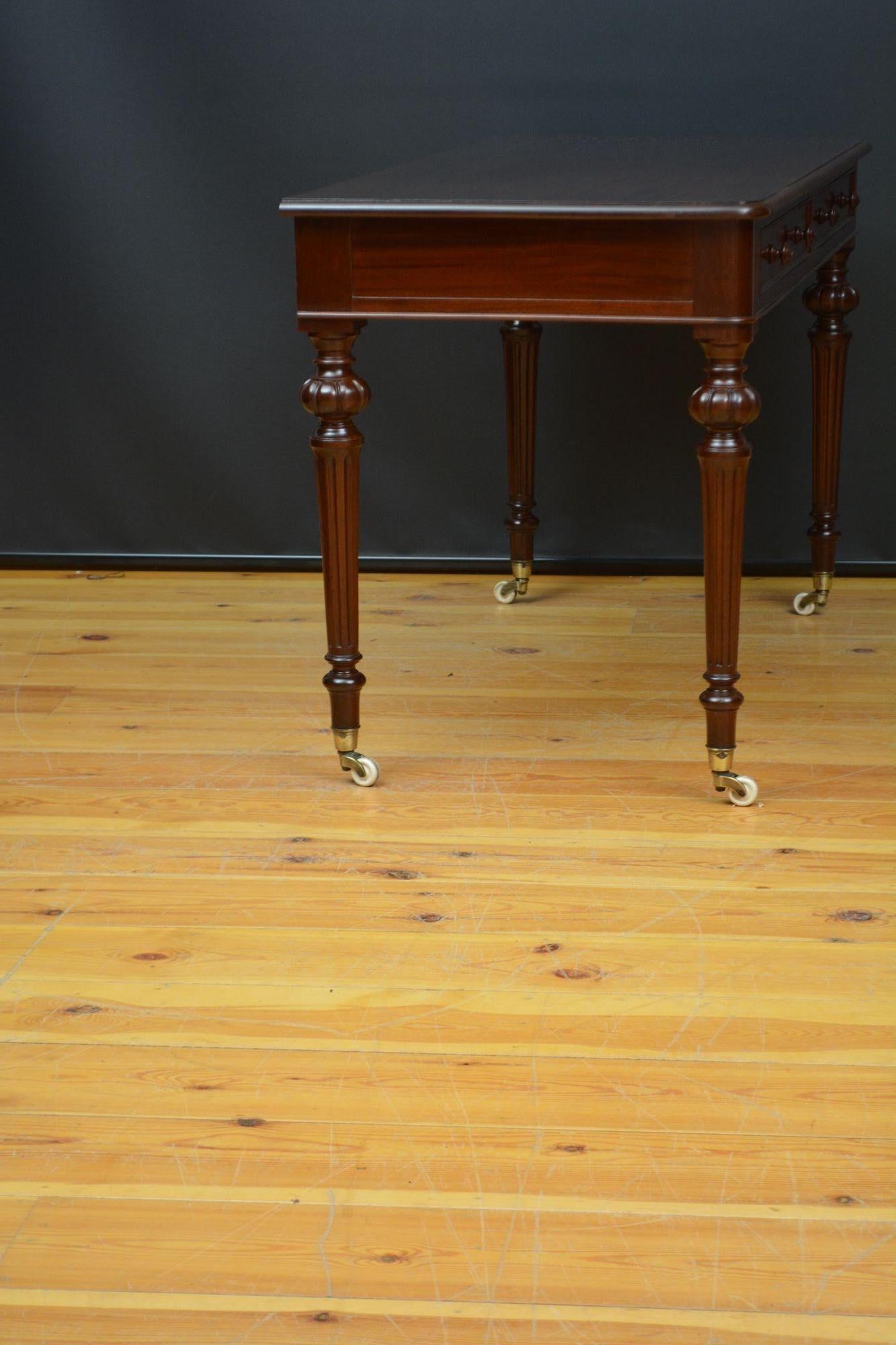 Tocador / escritorio victoriano de caoba c1860 Inglés en venta