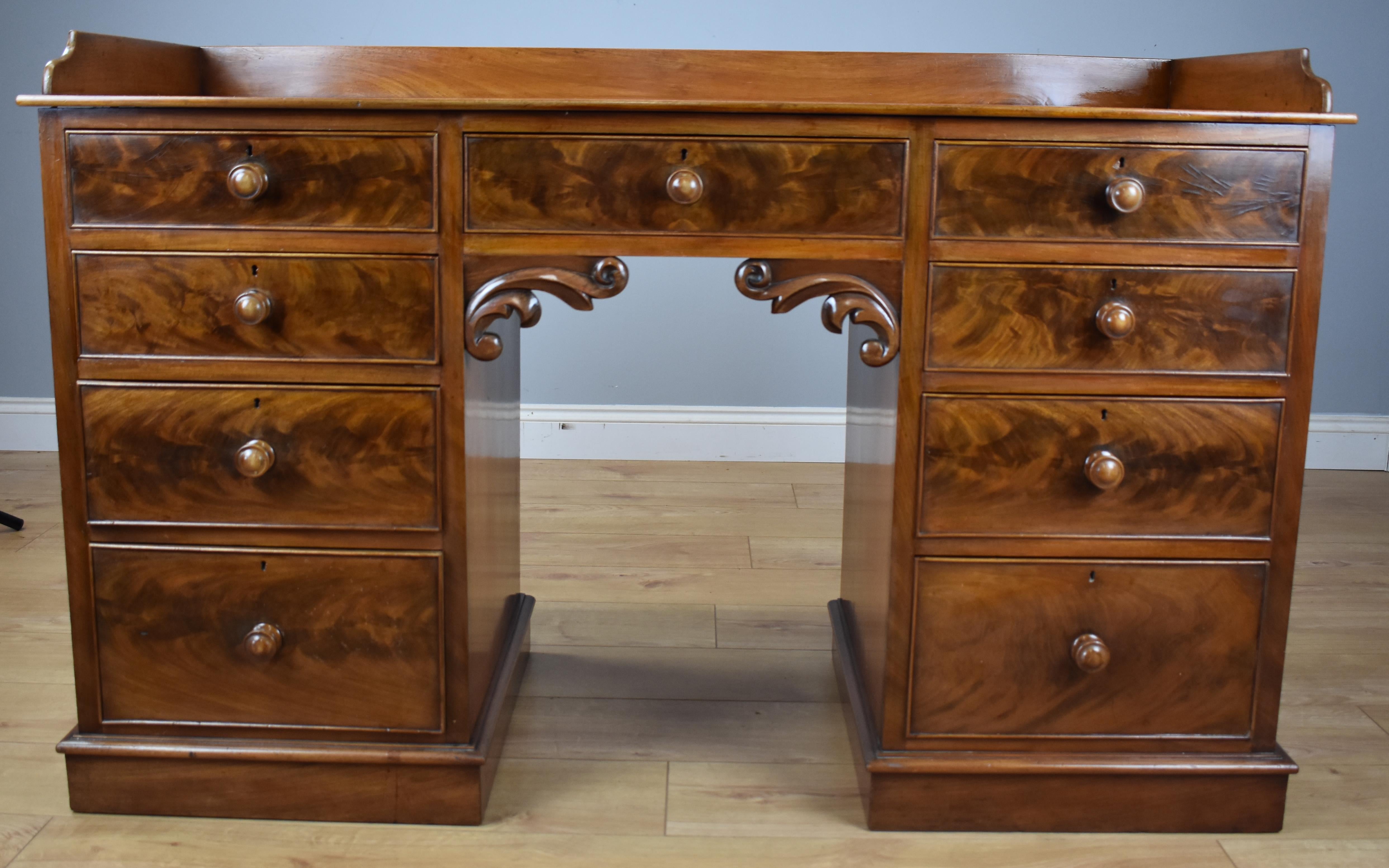 European Victorian Mahogany Writing Table/washstand