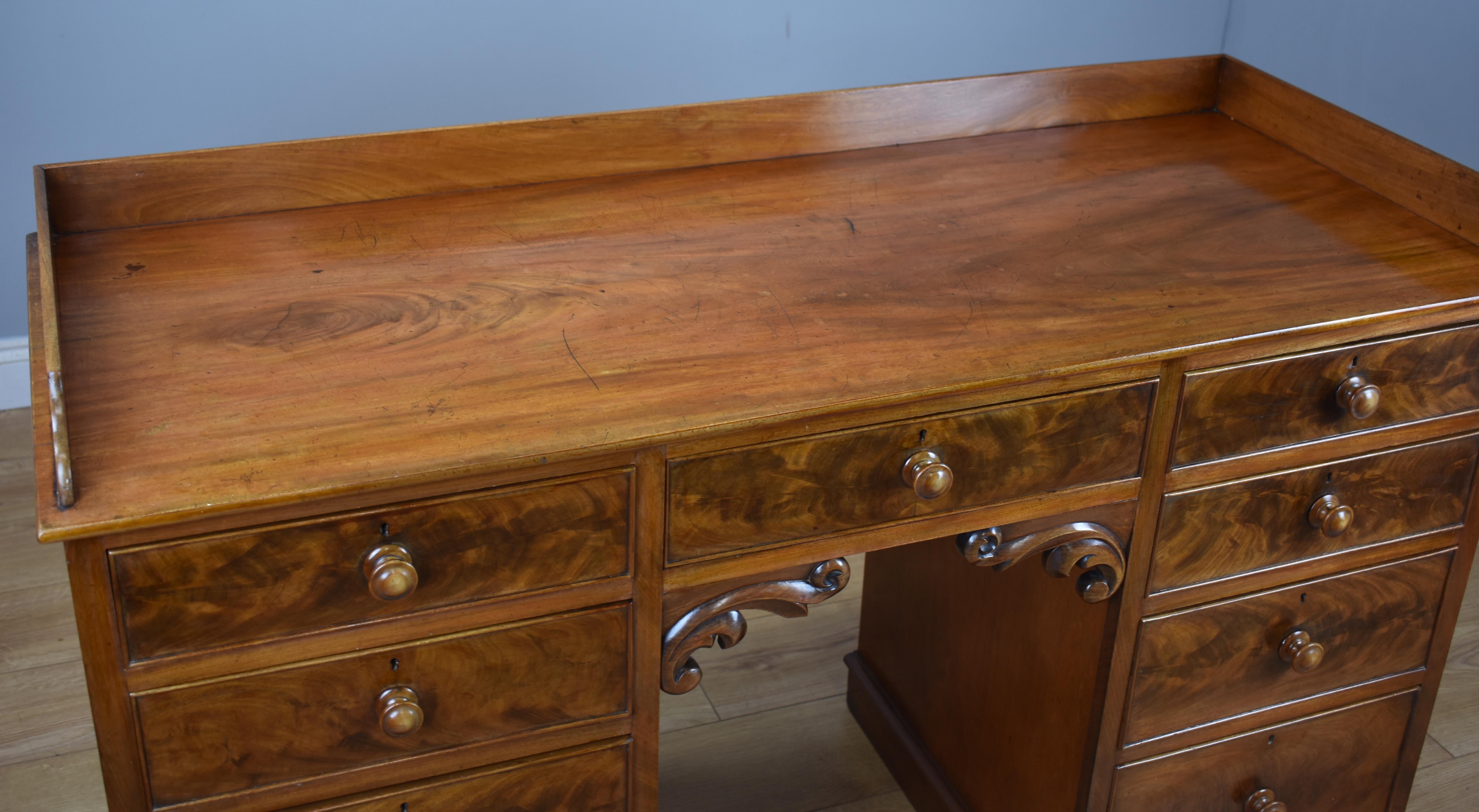 Victorian Mahogany Writing Table/washstand 2