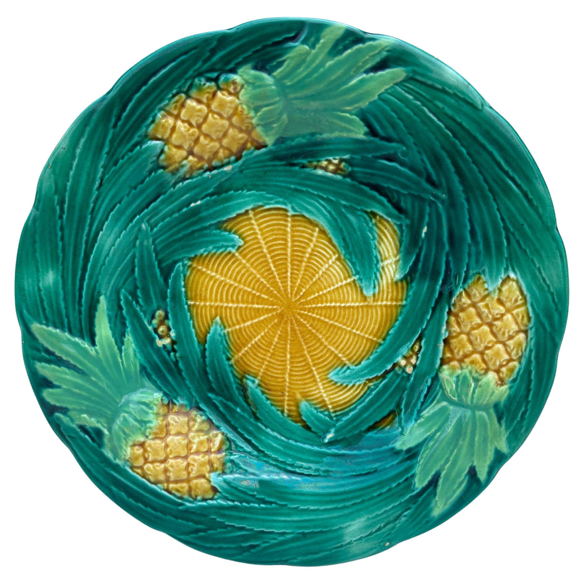 Victorian Majolica Pineapples Plate Circa 1880