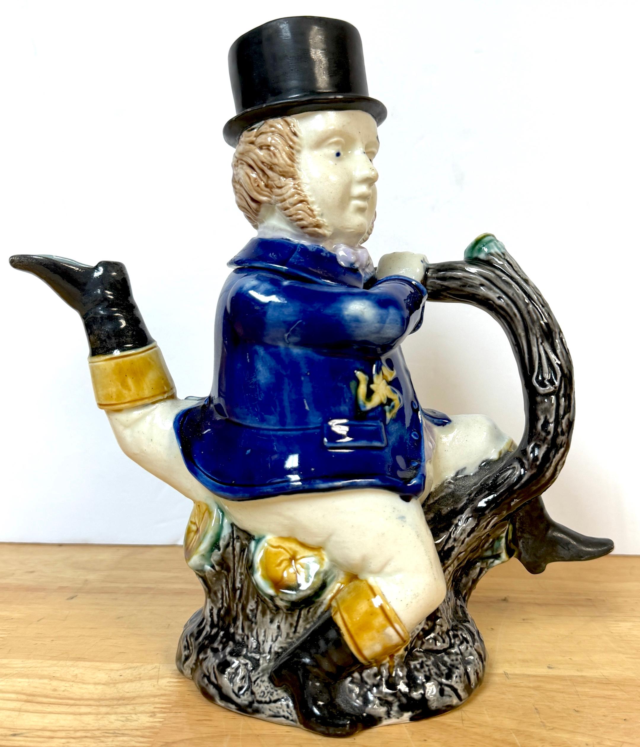 Pieno vittoriano Victorian Majolica “Three-Legged Gentleman” Teapot, William Brownfield & Sons in vendita