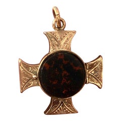 Victorian Maltese Cross Locket