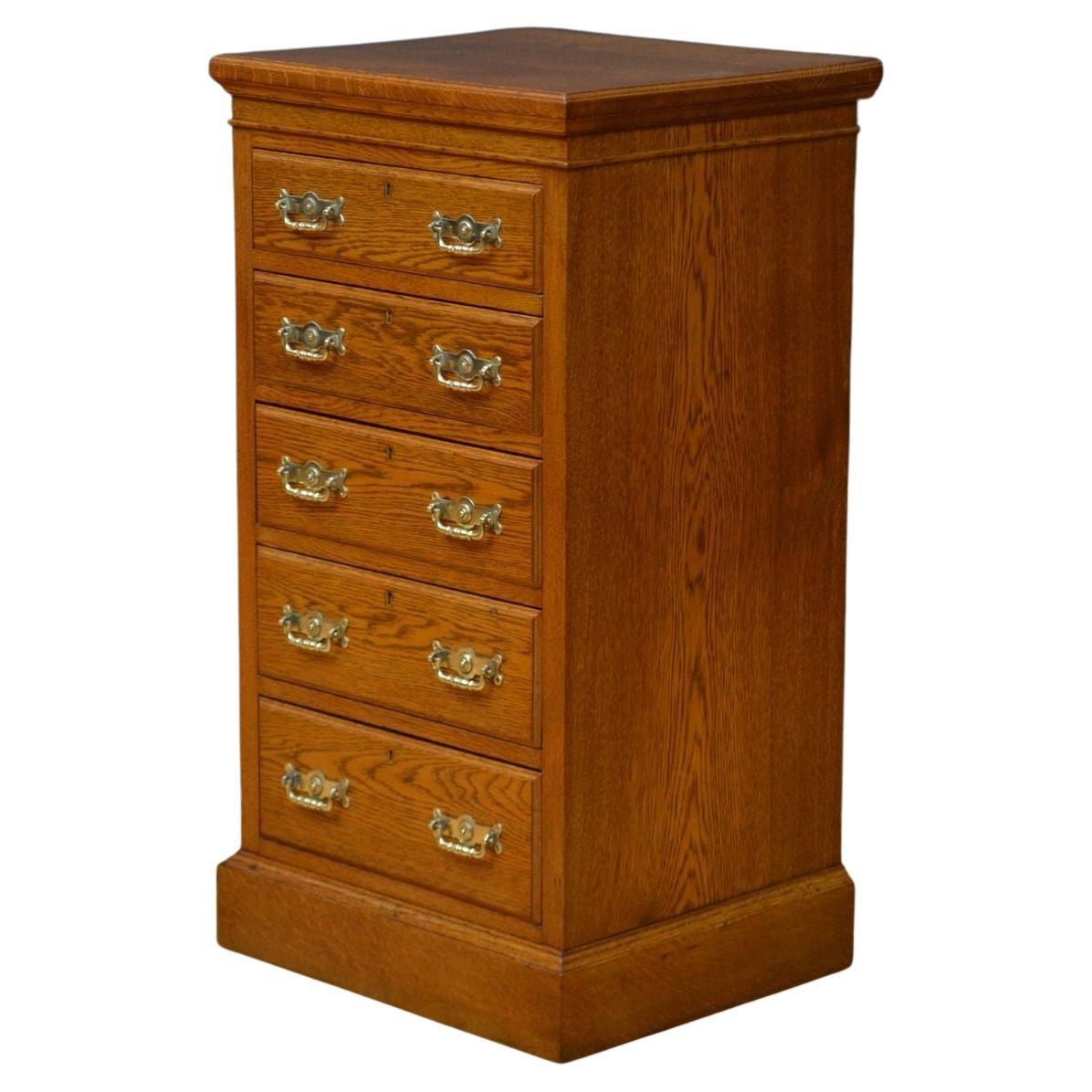 Maple & Co. Commodes and Chests of Drawers