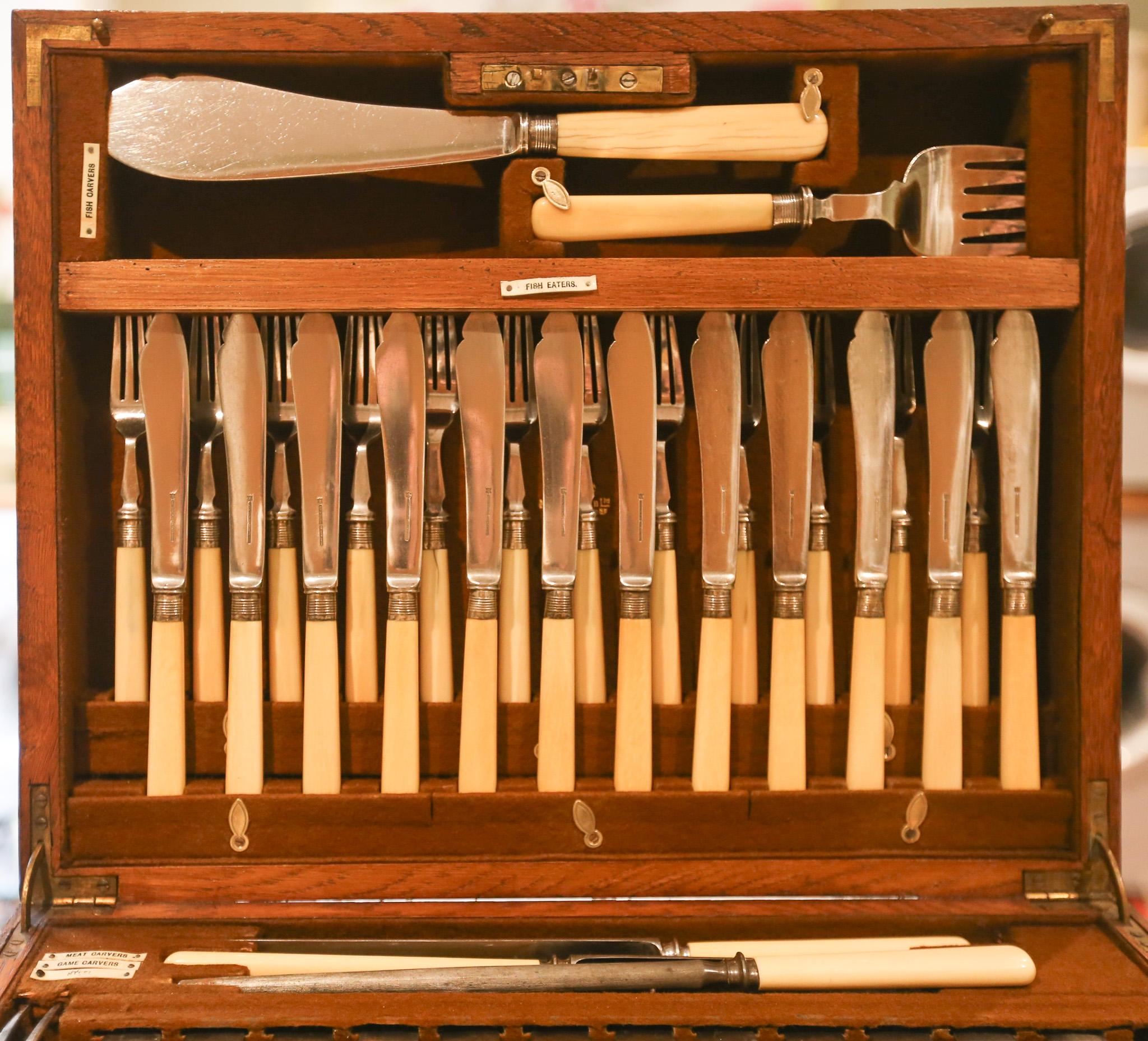 Victorian Mappin & Webb 148pc  Canteen of cutlery Queens Pattern etc 11