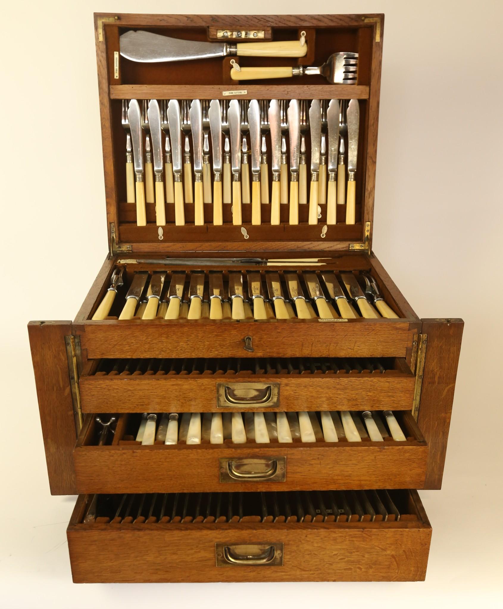 19th Century Victorian Mappin & Webb 148pc  Canteen of cutlery Queens Pattern etc