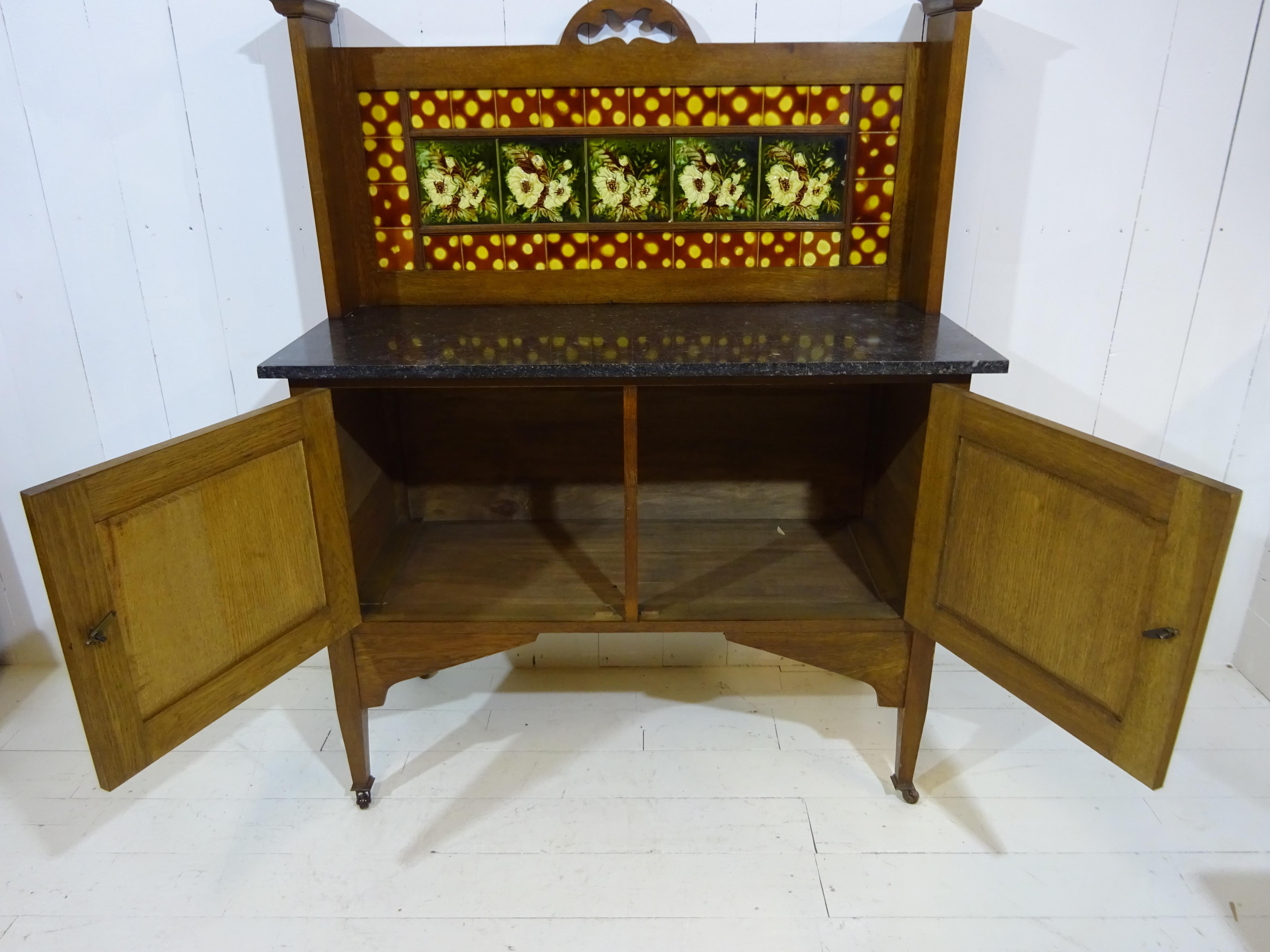 Victorian Marble Top Wash Stand in Oak with Floral Glazed Tiles 3