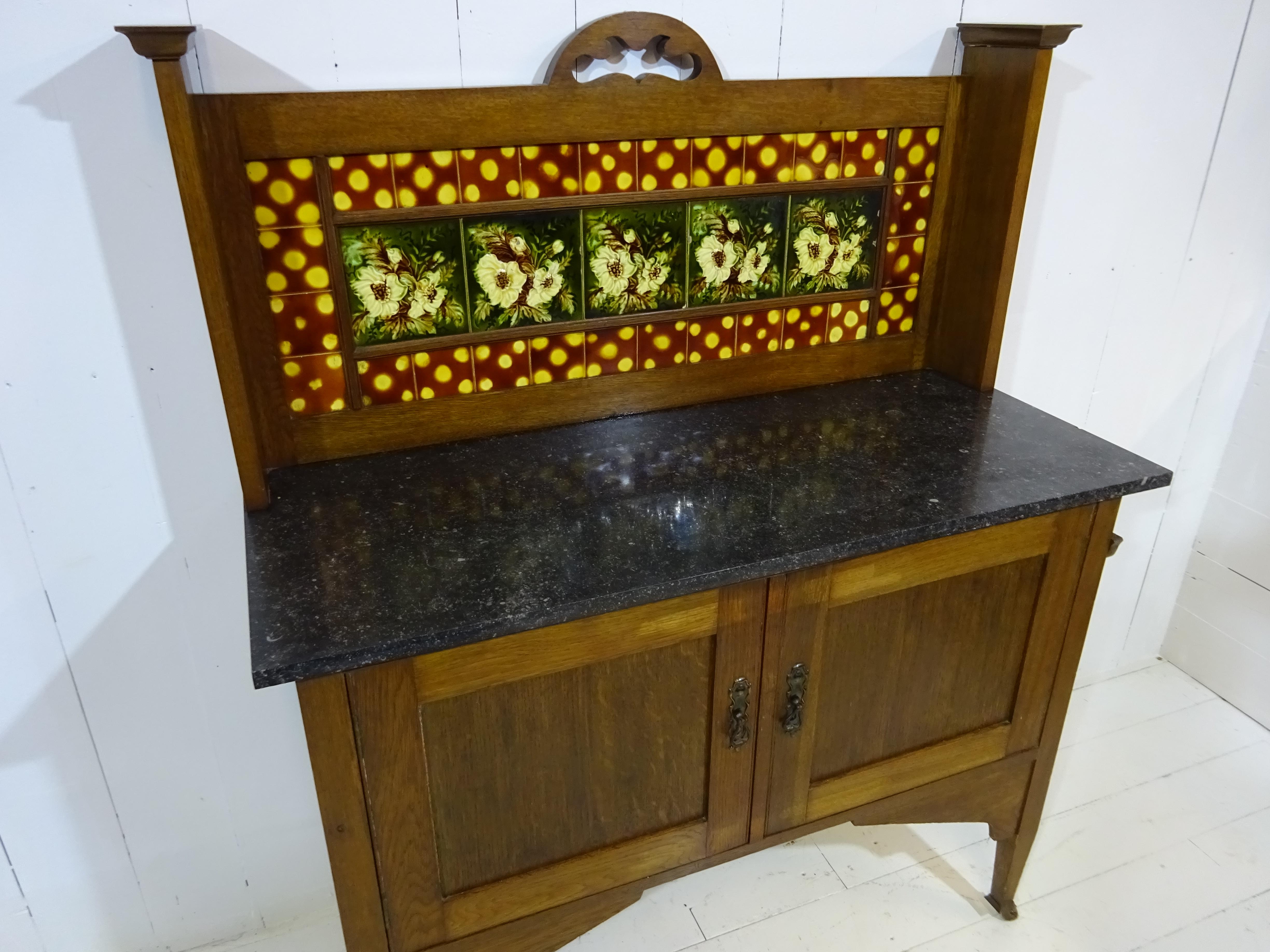 Victorian Marble Top Wash Stand in Oak with Floral Glazed Tiles 5