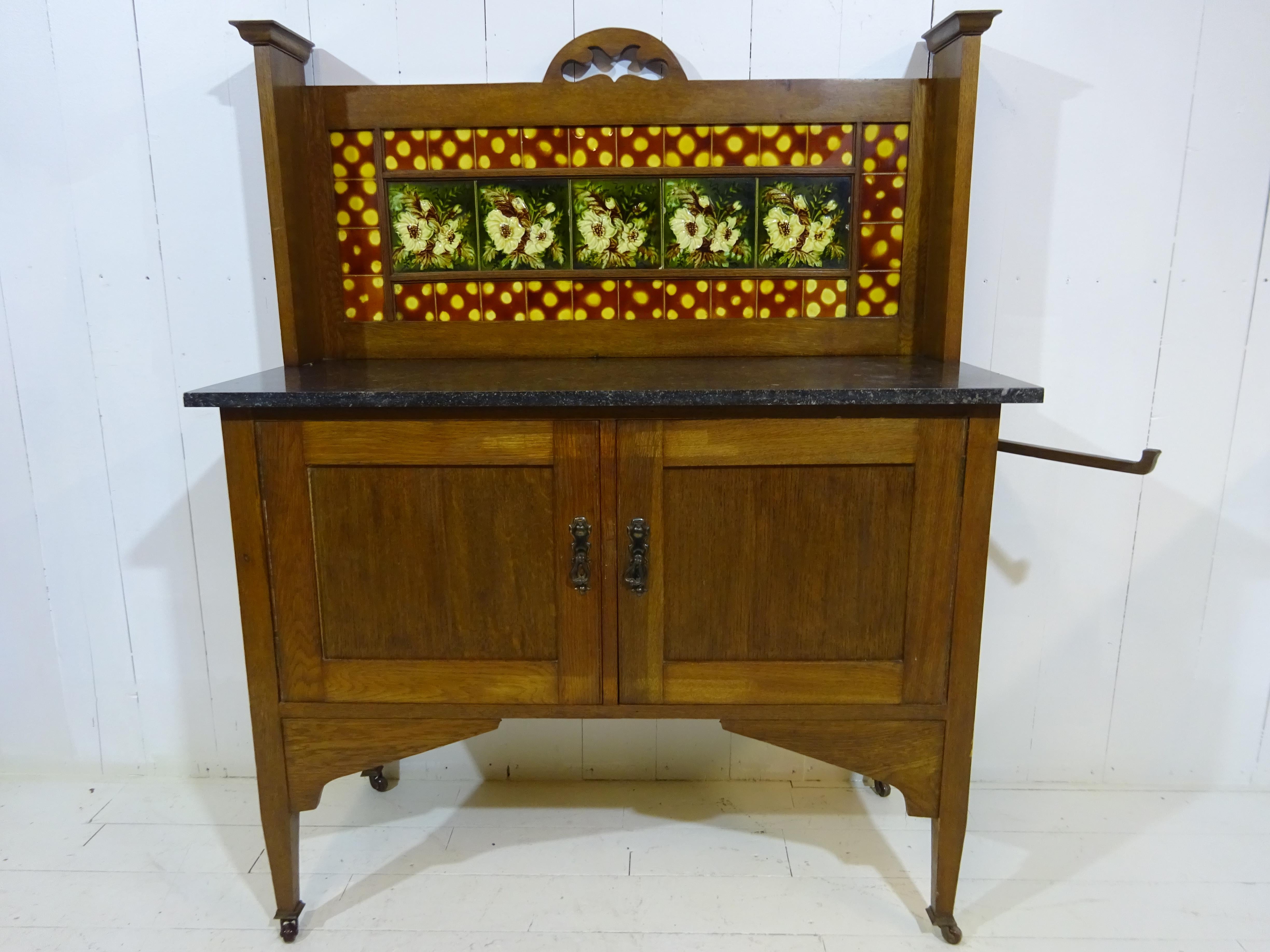 Victorian Marble Top Wash Stand in Oak with Floral Glazed Tiles 7