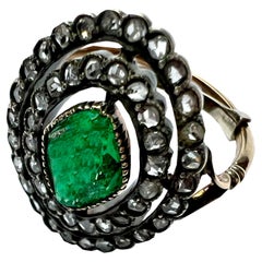Vintage Victorian Marquise ring in 18kt yellow gold and silver with diamonds and emeralds