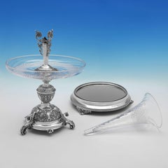 Centro de mesa y meseta victorianos de plata de ley a juego, fabricados en 1876