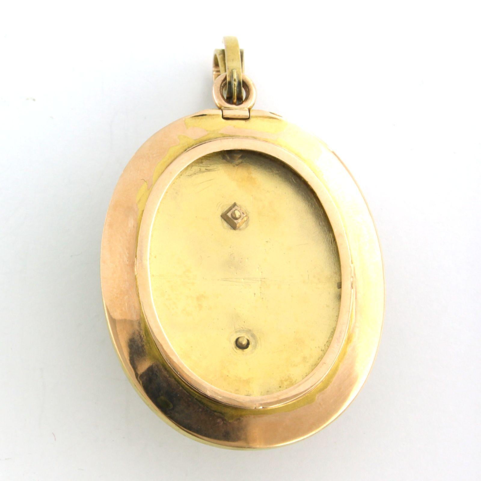 Primo vittoriano Pendente vittoriano a medaglione con diamanti rosa fino a 0,50ct in oro 18k 29,8 grammi in vendita