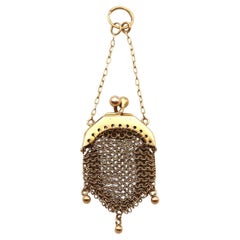 Antique Victorian mesh purse pendant in 18 karat gold