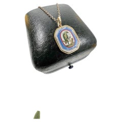 Collier pendentif perroquet victorien en or 9 carats et micro-mosaïque