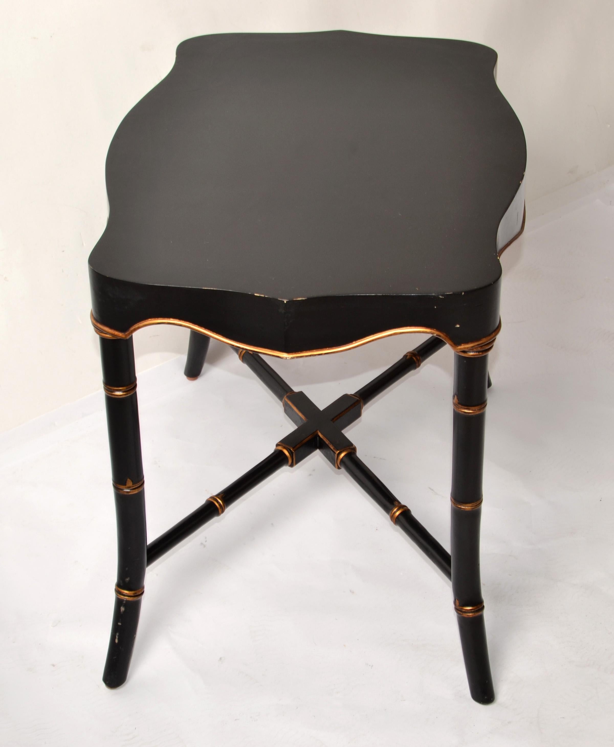 Victorian Mid-20th Century Black Gold Finish Accent Table Faux Bamboo Cross Base In Good Condition For Sale In Miami, FL