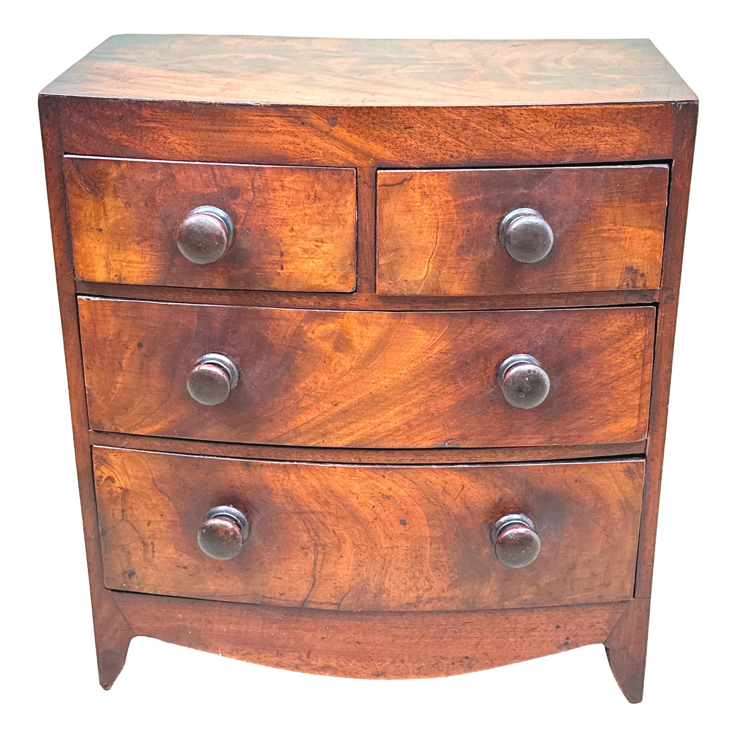Victorian Miniature Mahogany Bowfront Chest Of Drawers For Sale 4
