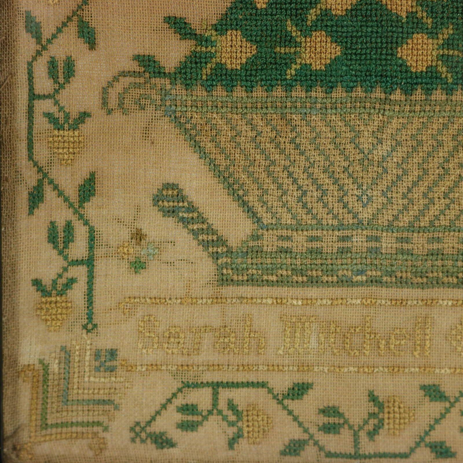 Victorian Miniature Sampler, 1846, by Sarah Mitchell In Good Condition In Chelmsford, Essex