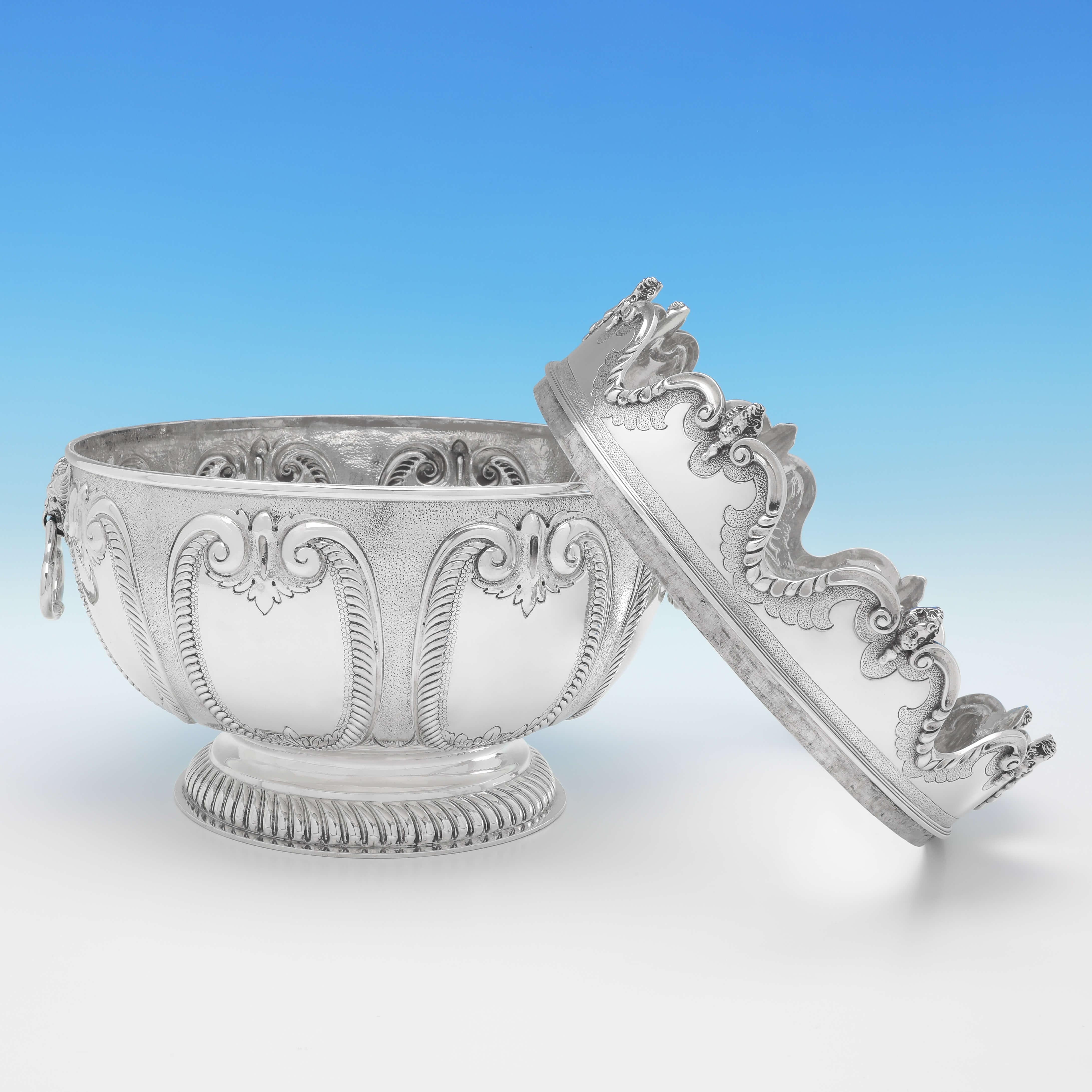 Queen Anne Victorian 'Monteith' Sterling Silver Bowl Hallmarked in 1890 with Removable Rim For Sale