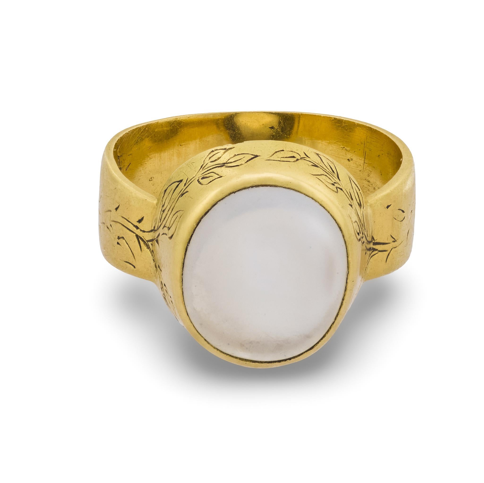 Victorien Bague victorienne en or jaune 18k avec pierre de lune en vente