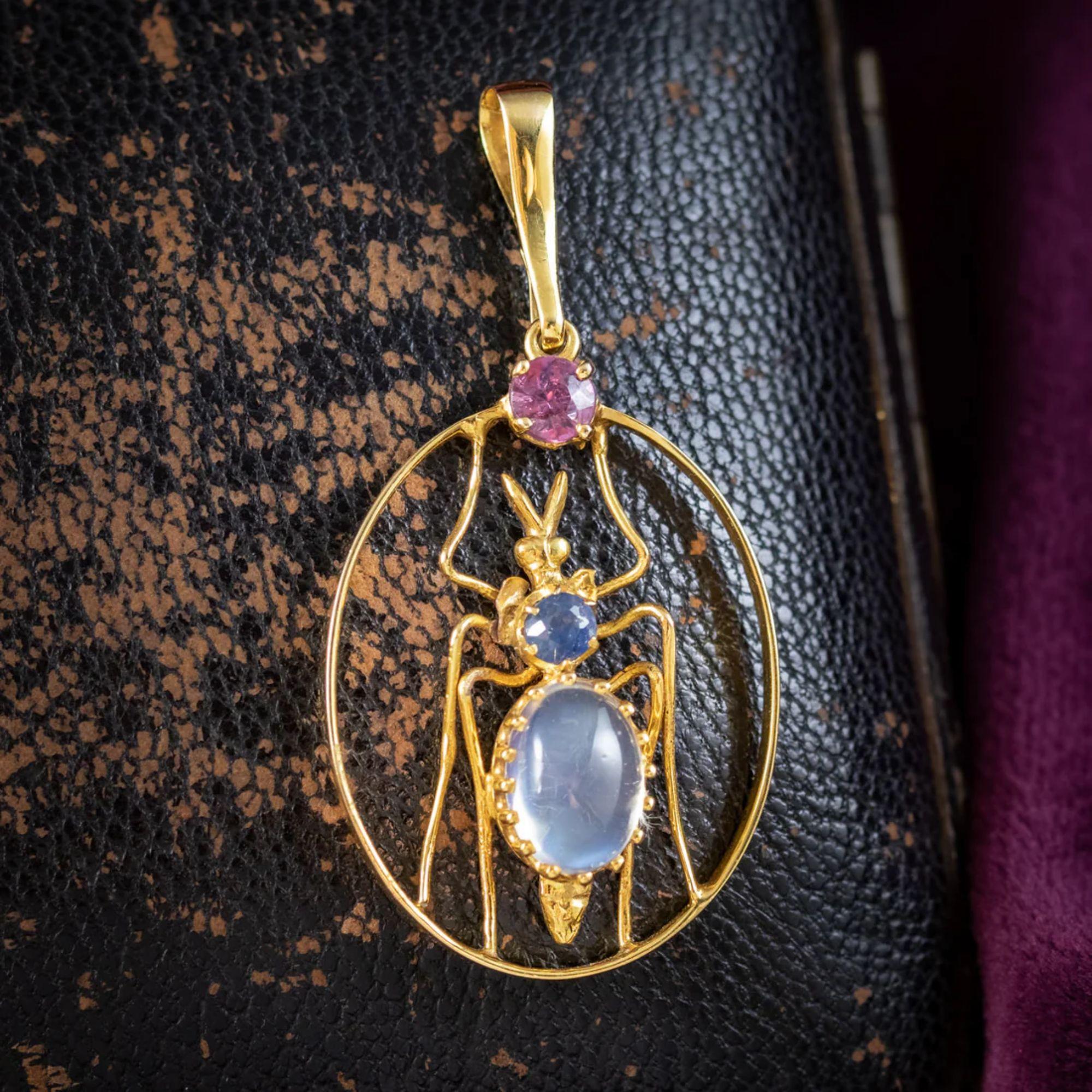 Victorian Moonstone Amethyst Sapphire Insect Pendant in 15ct Gold, circa 1900 For Sale 1