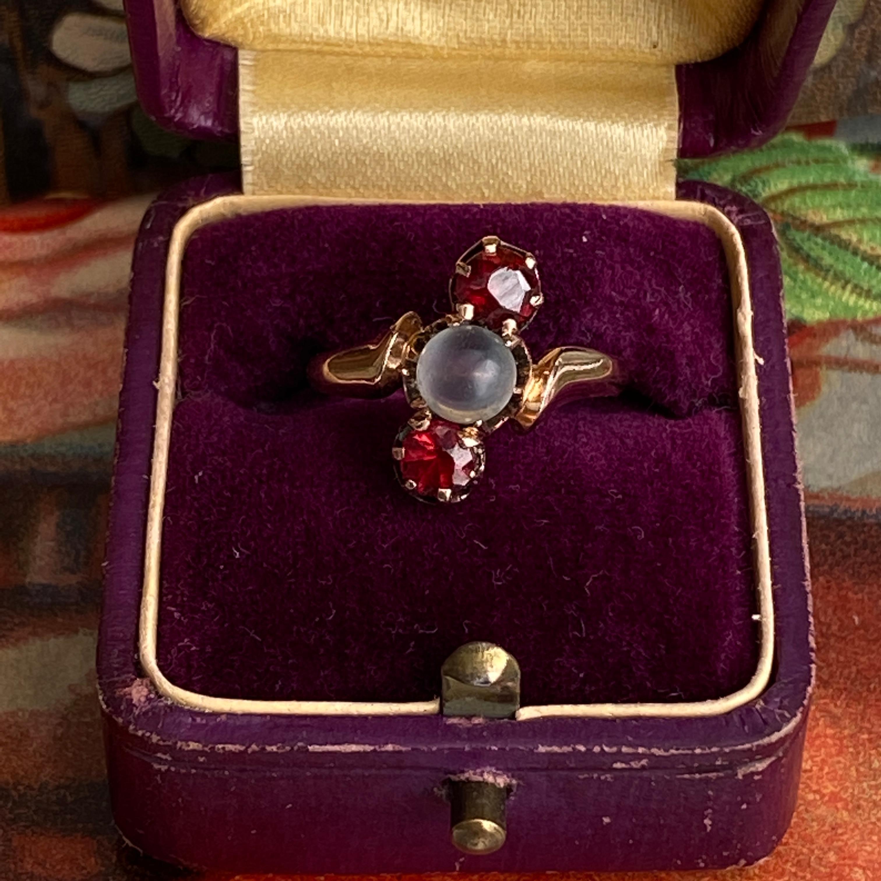 Viktorianischer Mondstein & Granat 14K Rose Gold Ring im Angebot 6