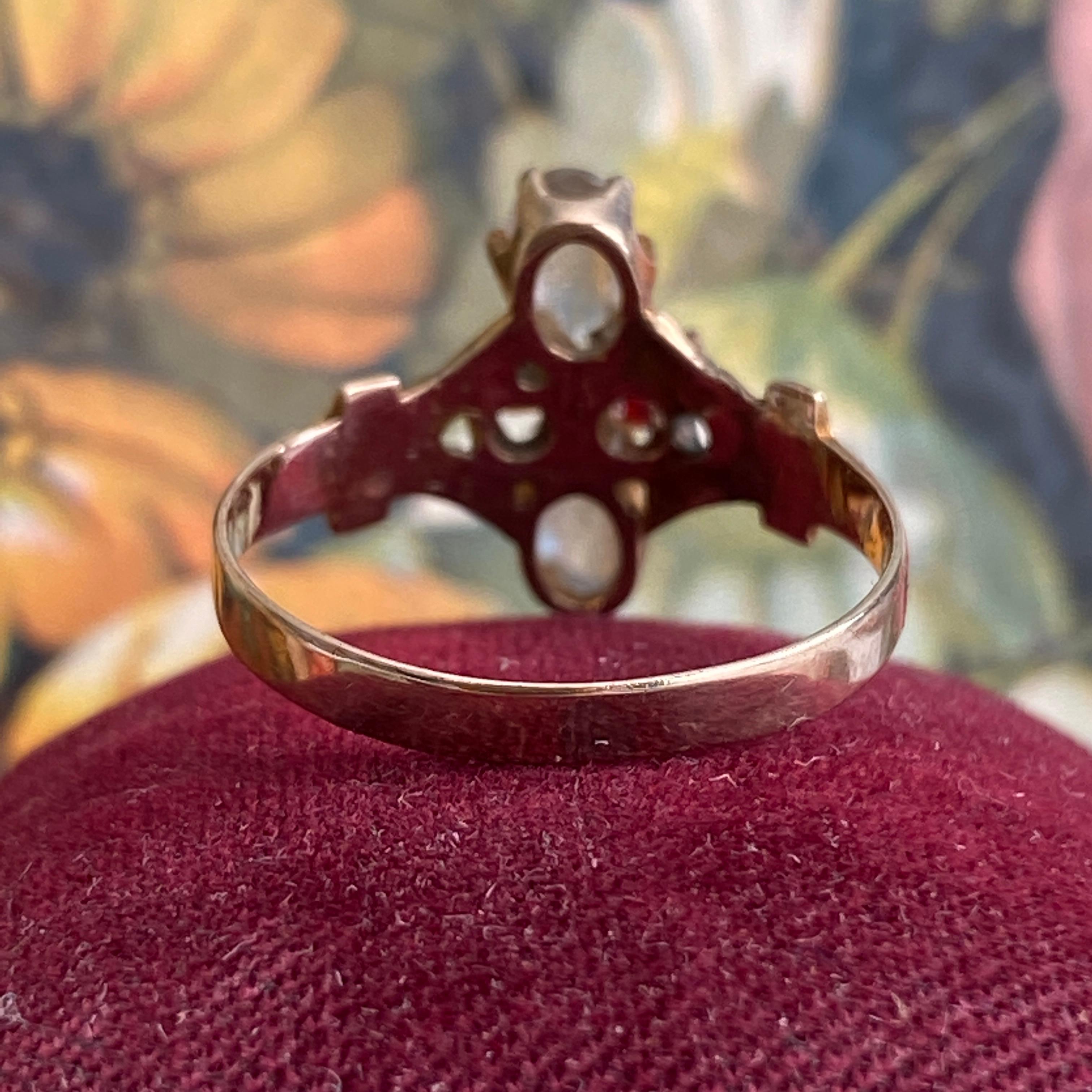 Bague Victorienne en or rose 14K avec pierre de lune et grenat en vente 11