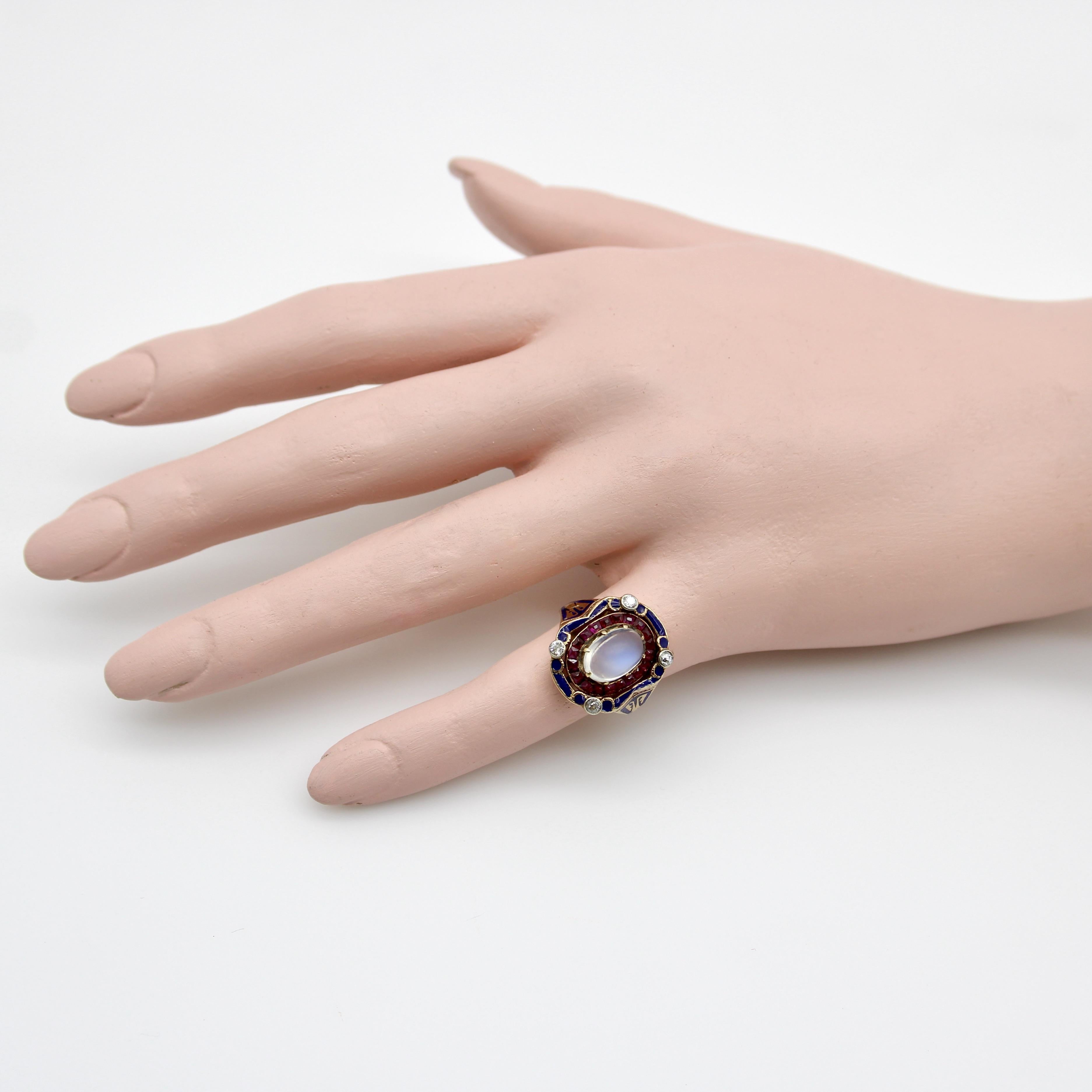 Anello vittoriano con pietra di luna, diamante e diamante smaltato in oro 14 carati in vendita 5
