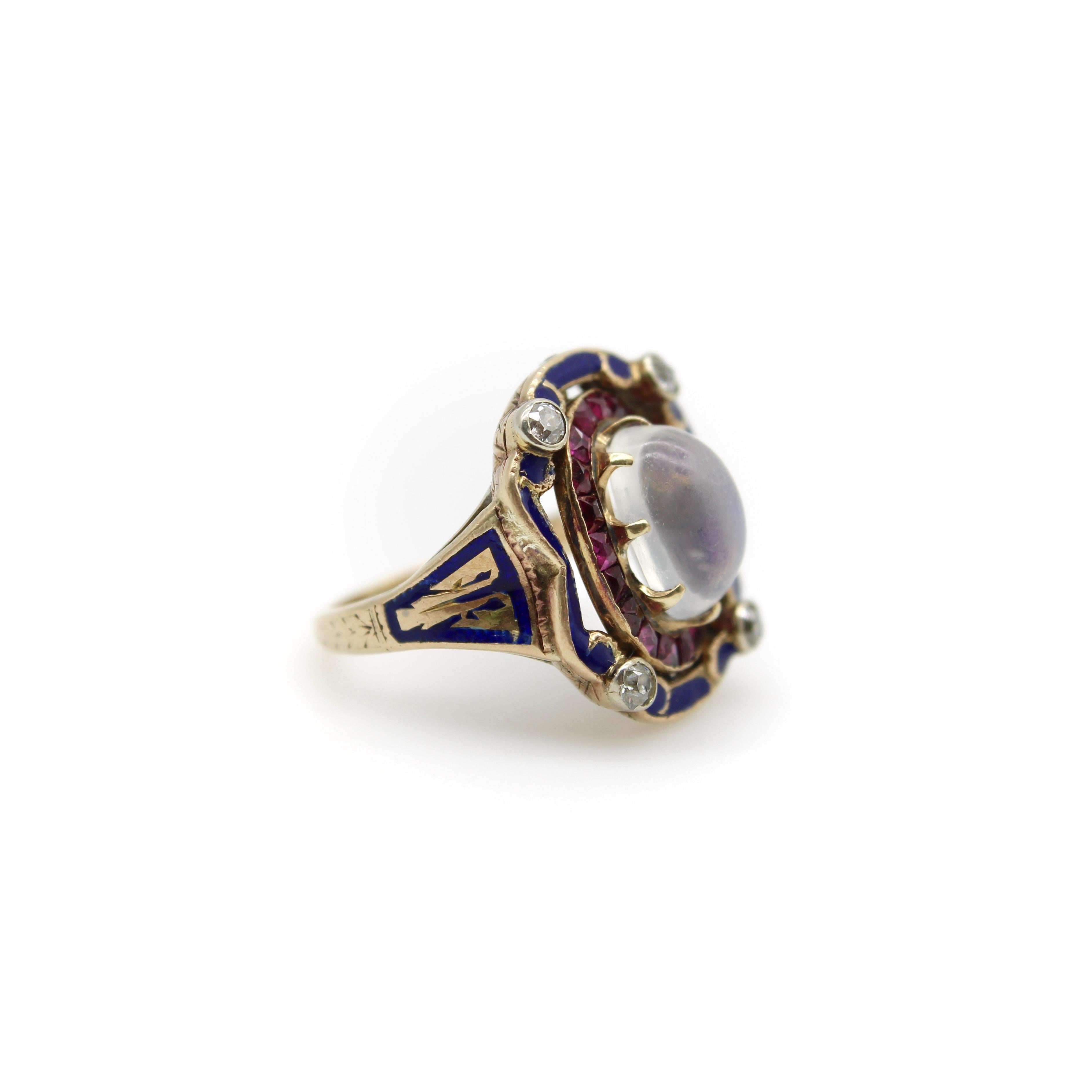 Anello vittoriano con pietra di luna, diamante e diamante smaltato in oro 14 carati In condizioni buone in vendita a Venice, CA