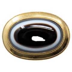 Victorian Mourning Brooch 14k Gold and Agate Stone